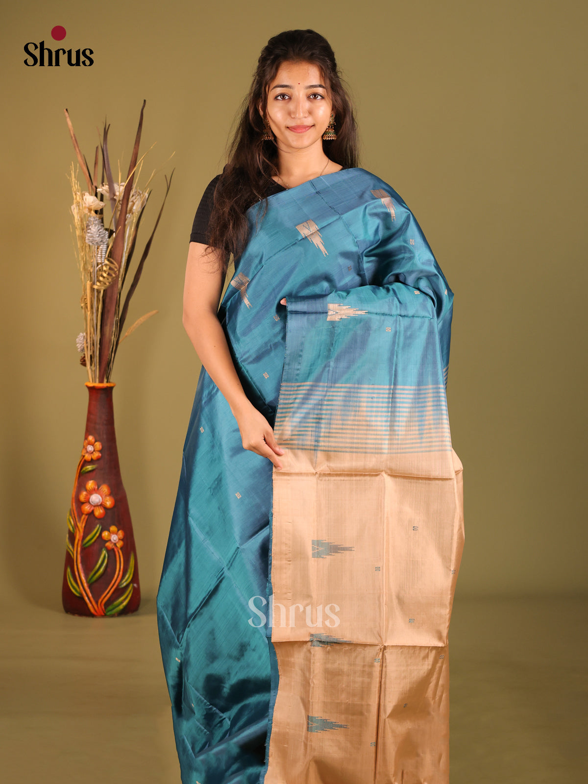 Blue & Cream - Banana Pith without blouse Saree