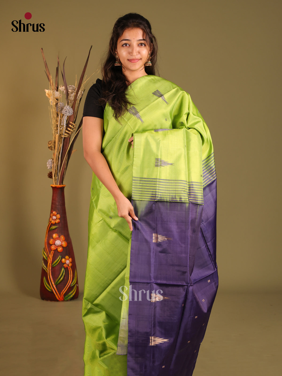 Green & Blue- Banana Pith without blouse Saree - Shop on Shrus.com
