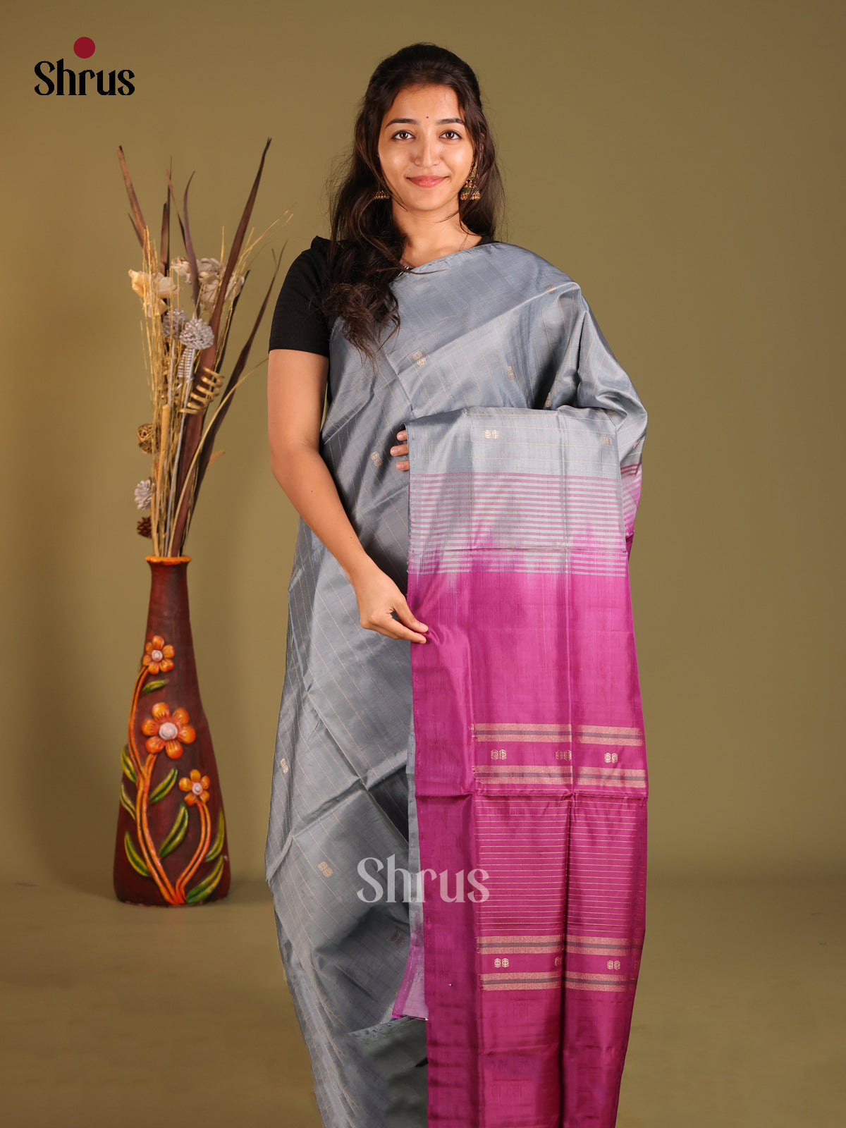 Grey & Maroon - Banana Pith without blouse Saree - Shop on Shrus.com
