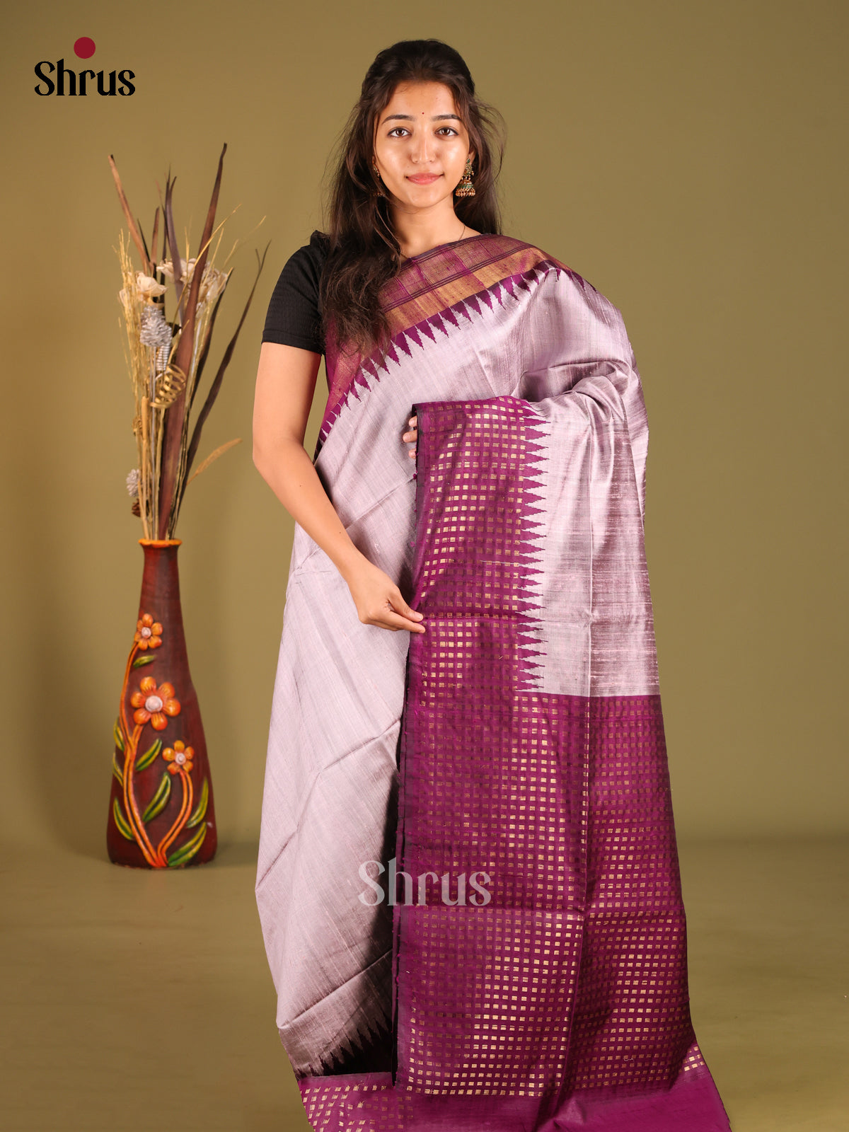 Lavender & Purple Raw Silk Saree - Shop on Shrus.com