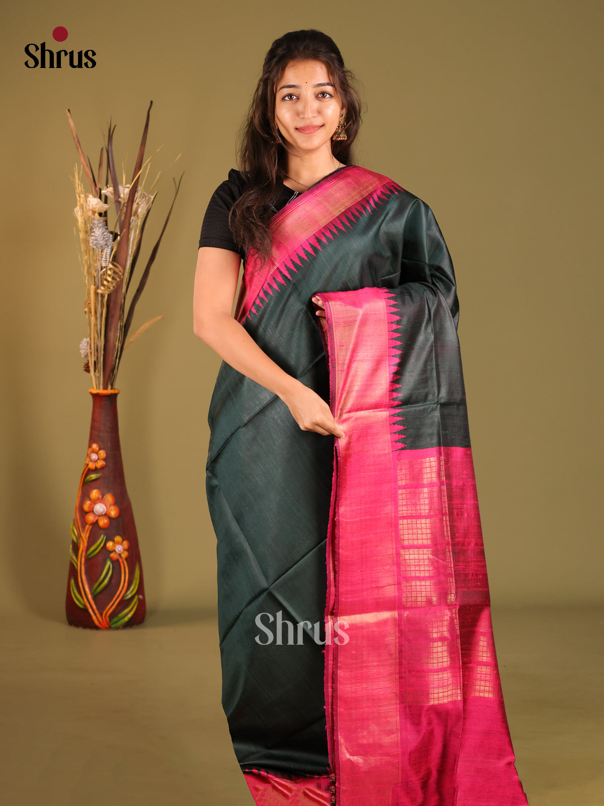 Dark Green & Pink Raw Silk Saree - Shop on Shrus.com