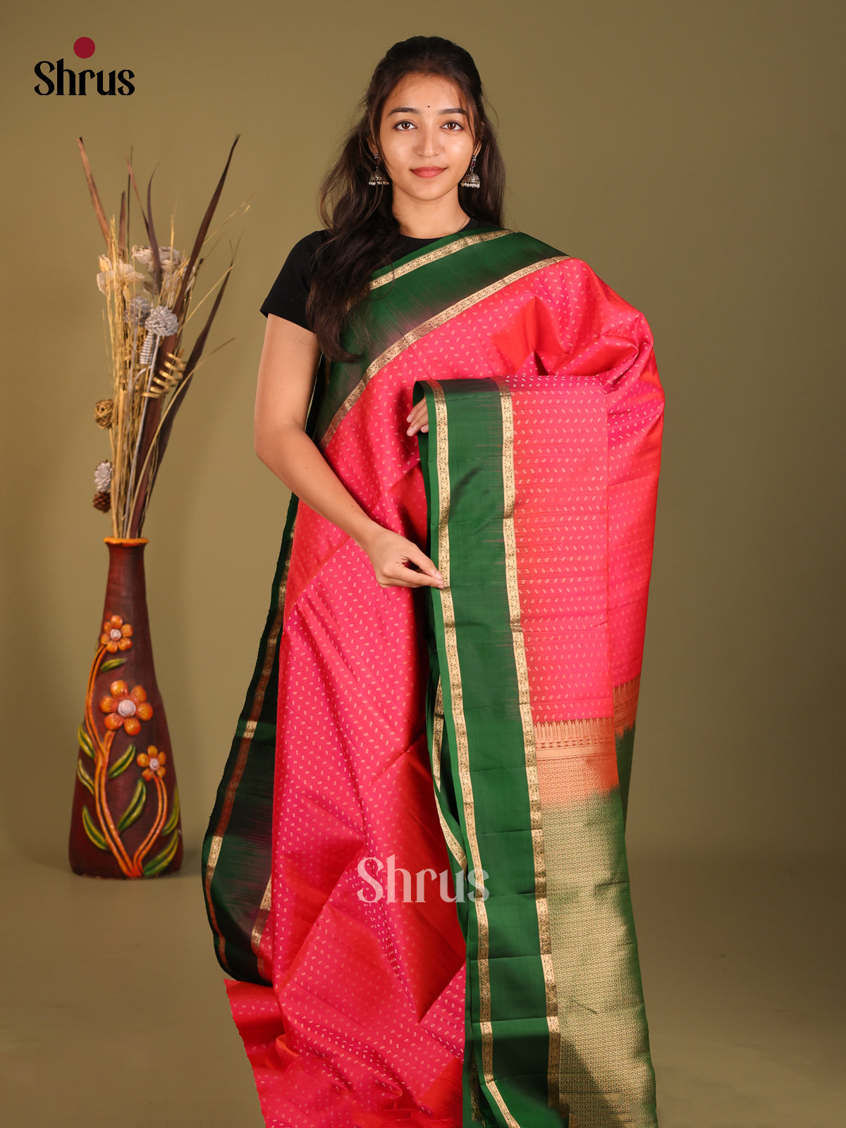 Exquisite Orangish Pink Soft Silk Saree with zari buttas & Green Rettaipet Zari Border - Shop on Shrus.com