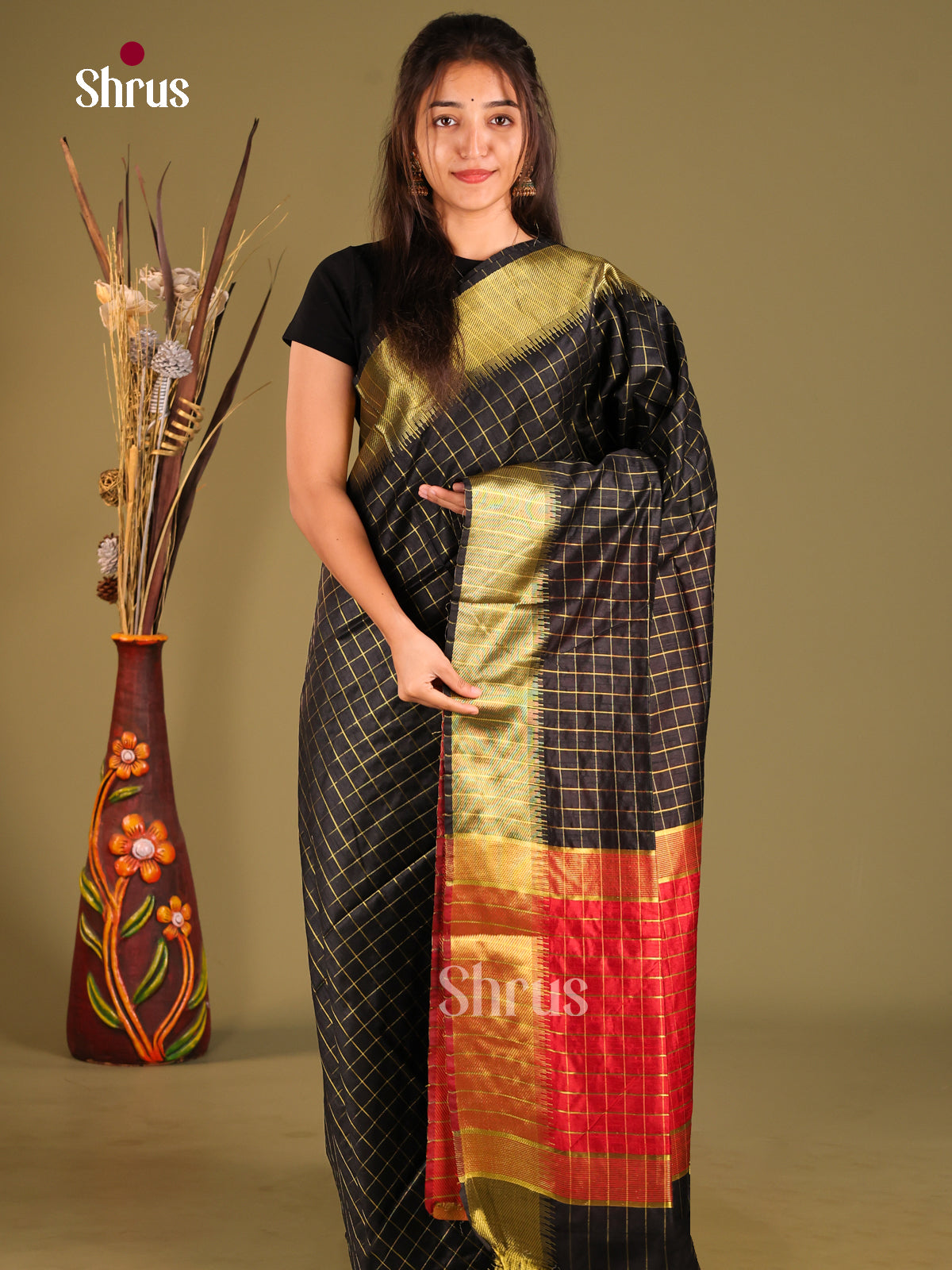 Black & Red- Semi Rawsilk Saree