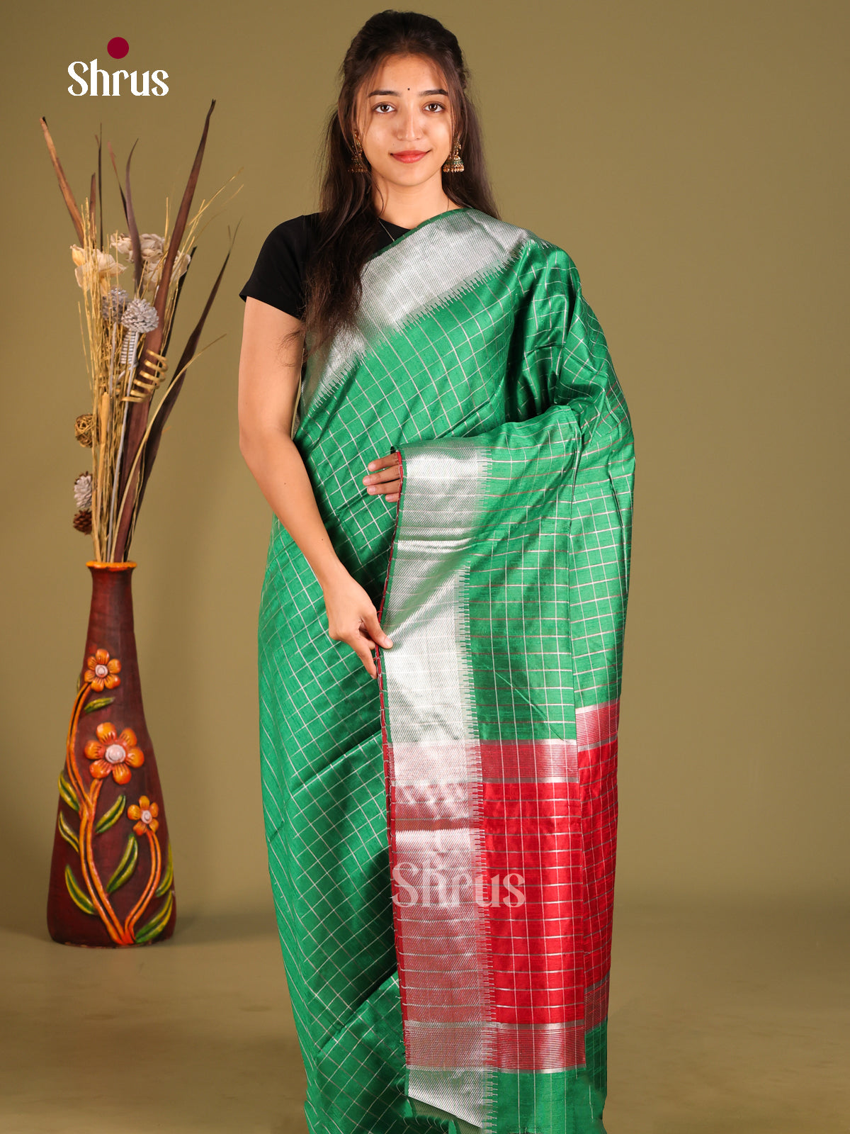 Green & Red - Semi Rawsilk Saree