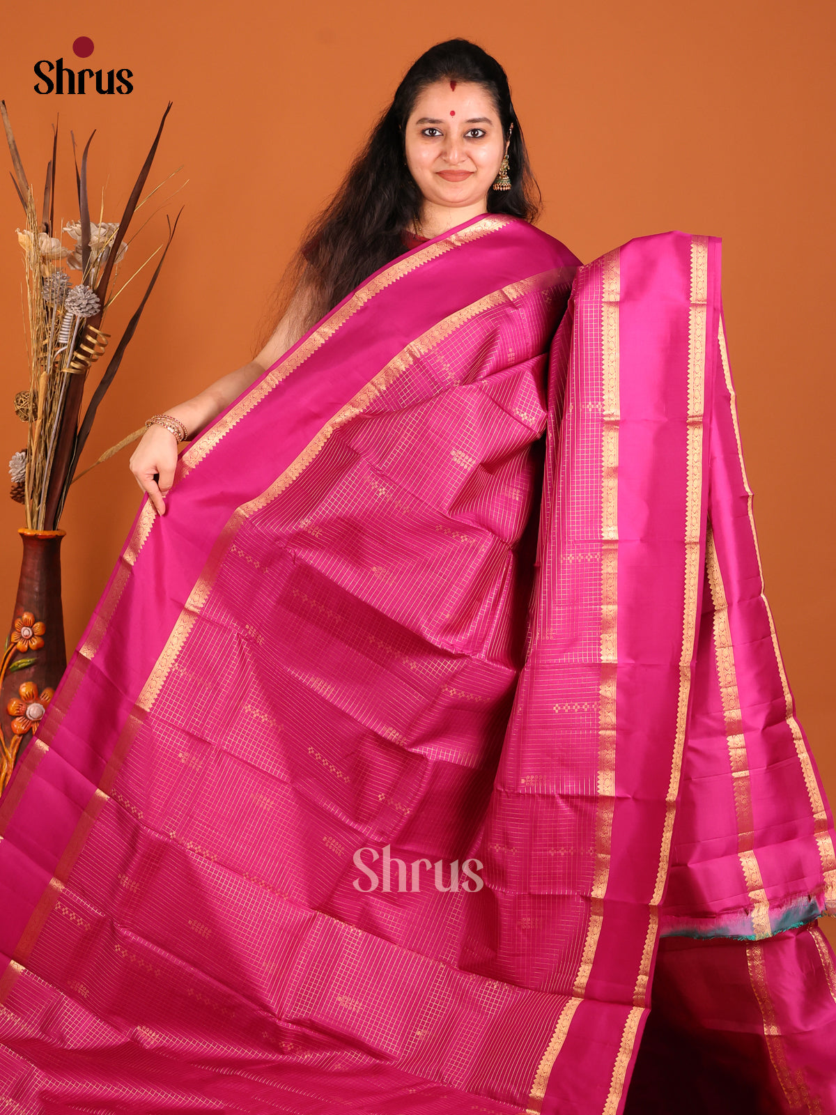 majenta with zari Kanchipuram silk -1