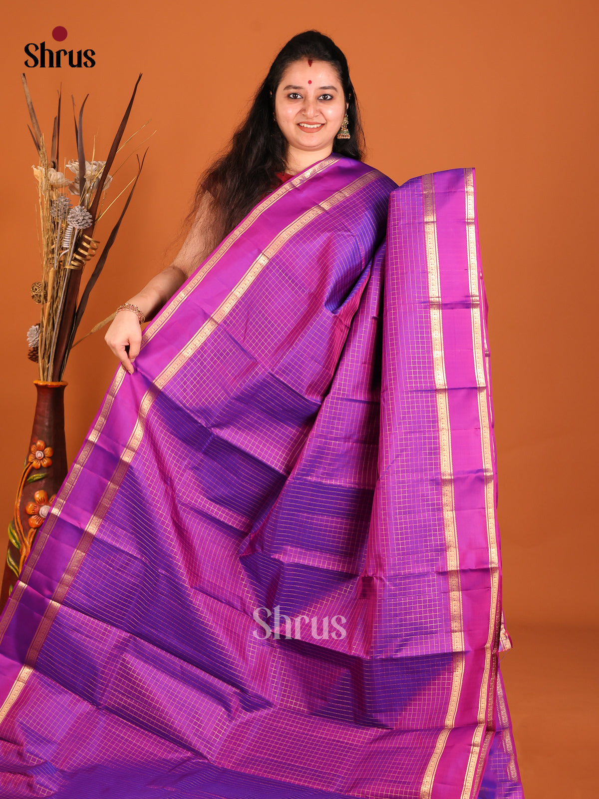 Purple Single Tone Kanchipuram Silk Saree with zari Checks - Shop on Shrus.com