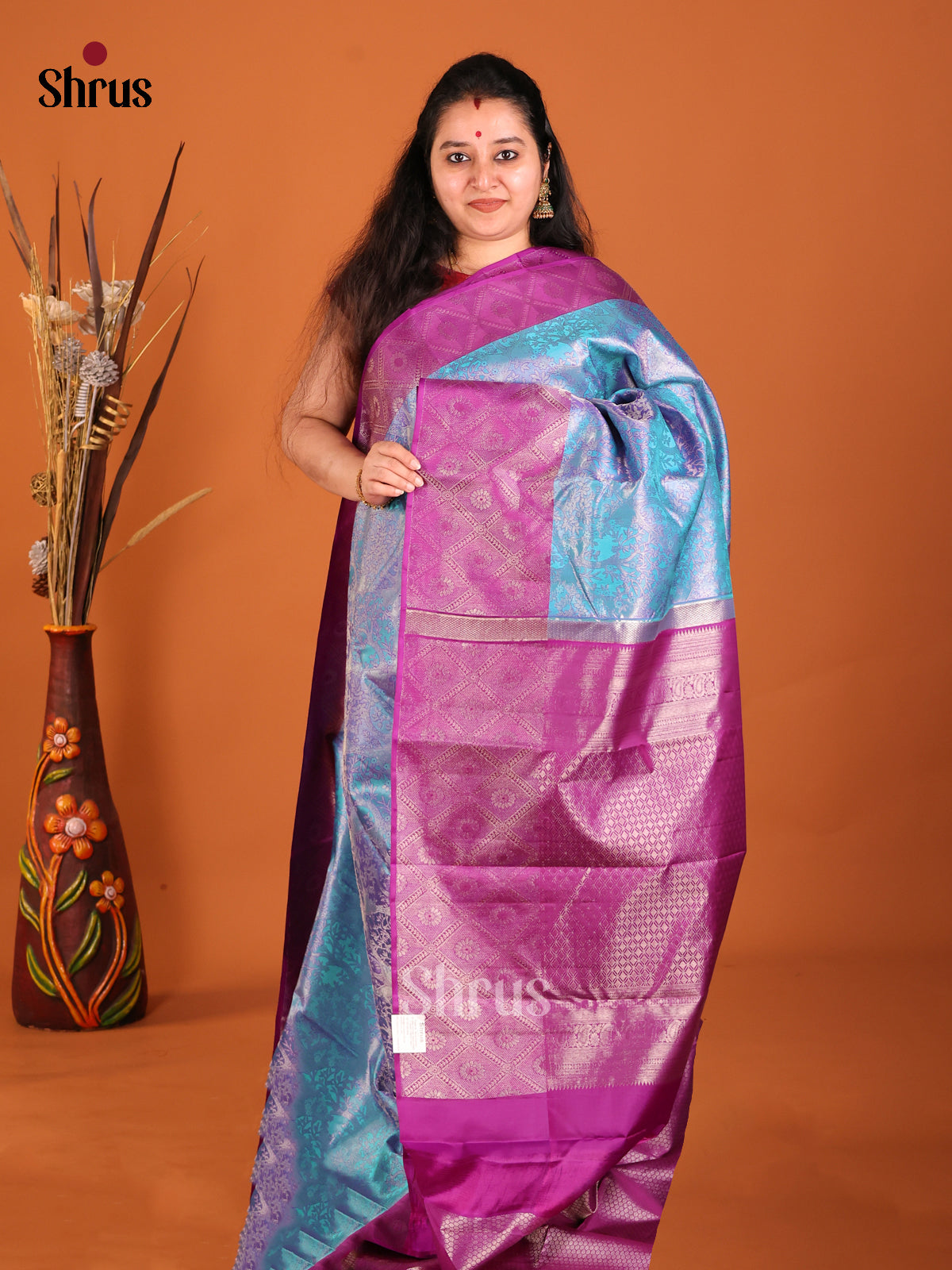 pink and blue with zari Kanchipuram silk