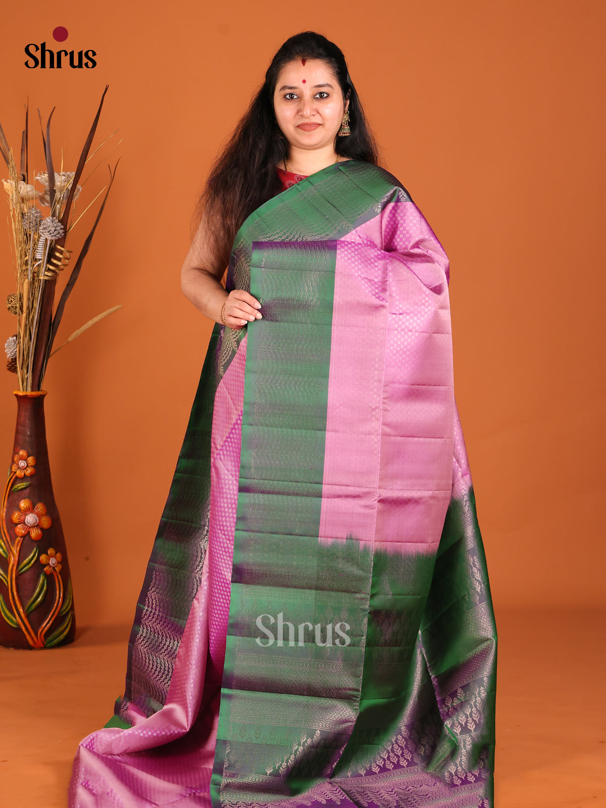 Lotus Pink Soft Silk Saree with intricately woven zari buttas & Green Brocade Border - Shop on Shrus.com