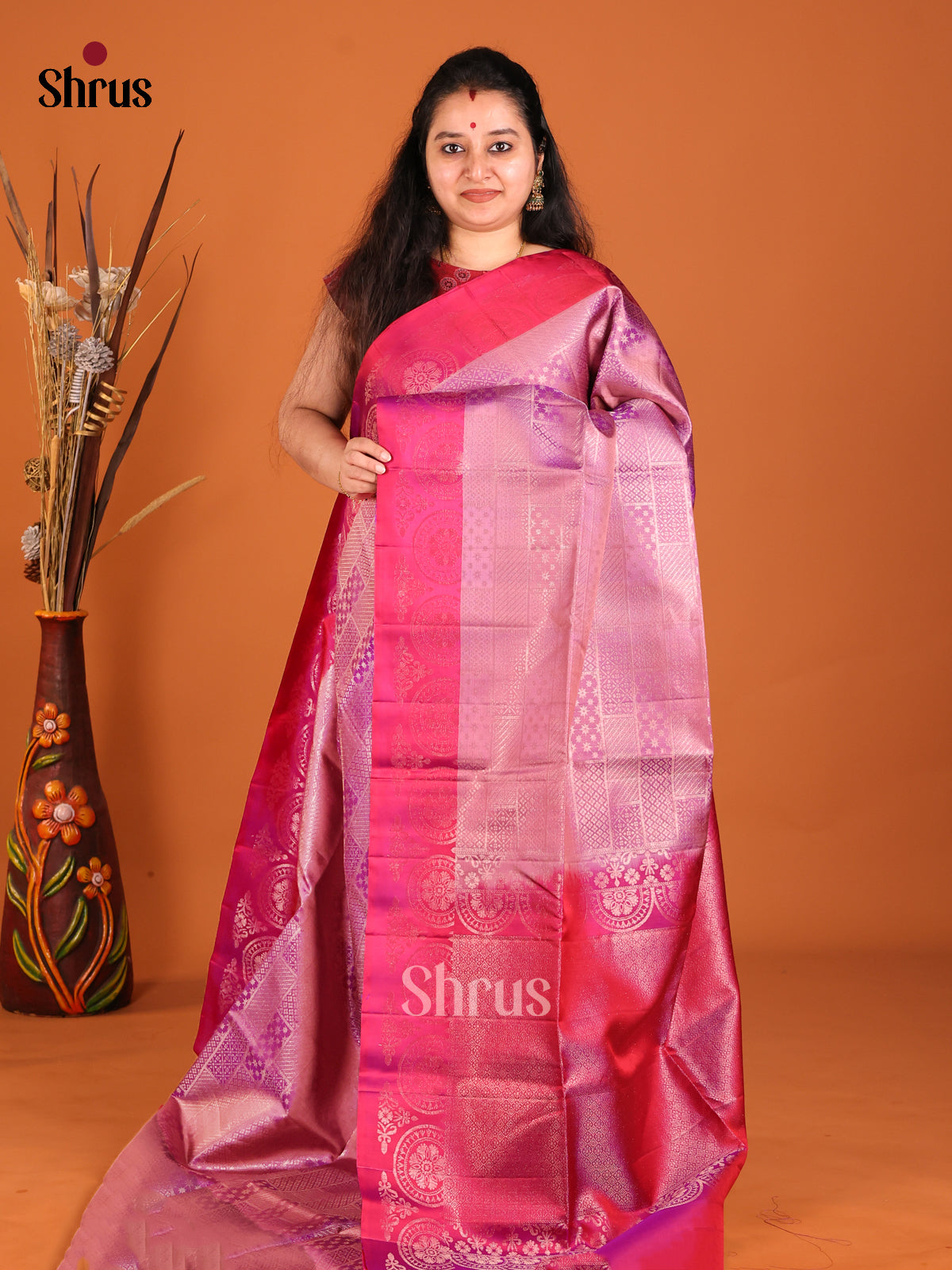 Exquisite Onion Pink Soft Silk saree with zari brocade Body & Pink Border