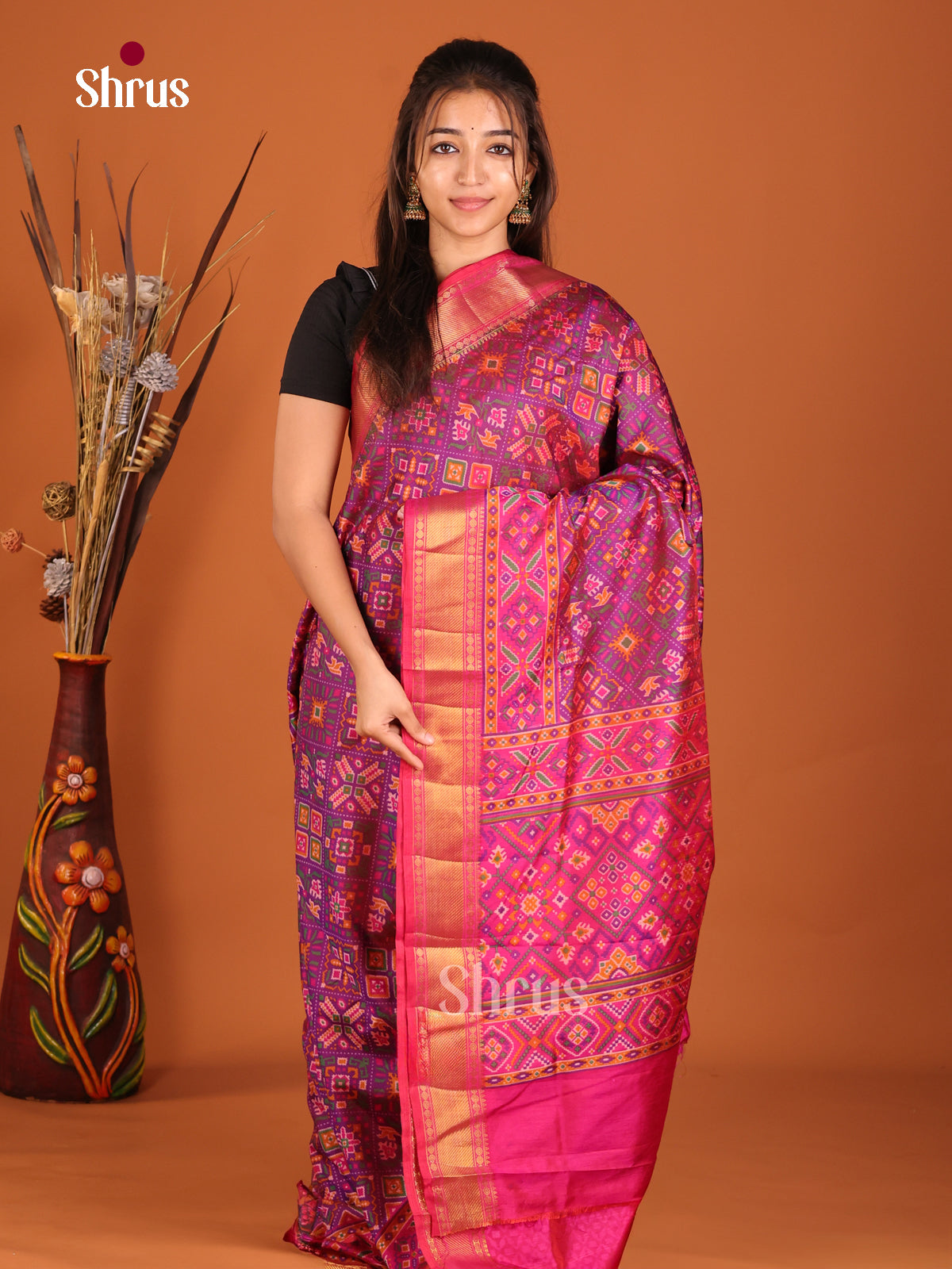 pink with zari semi patola saree