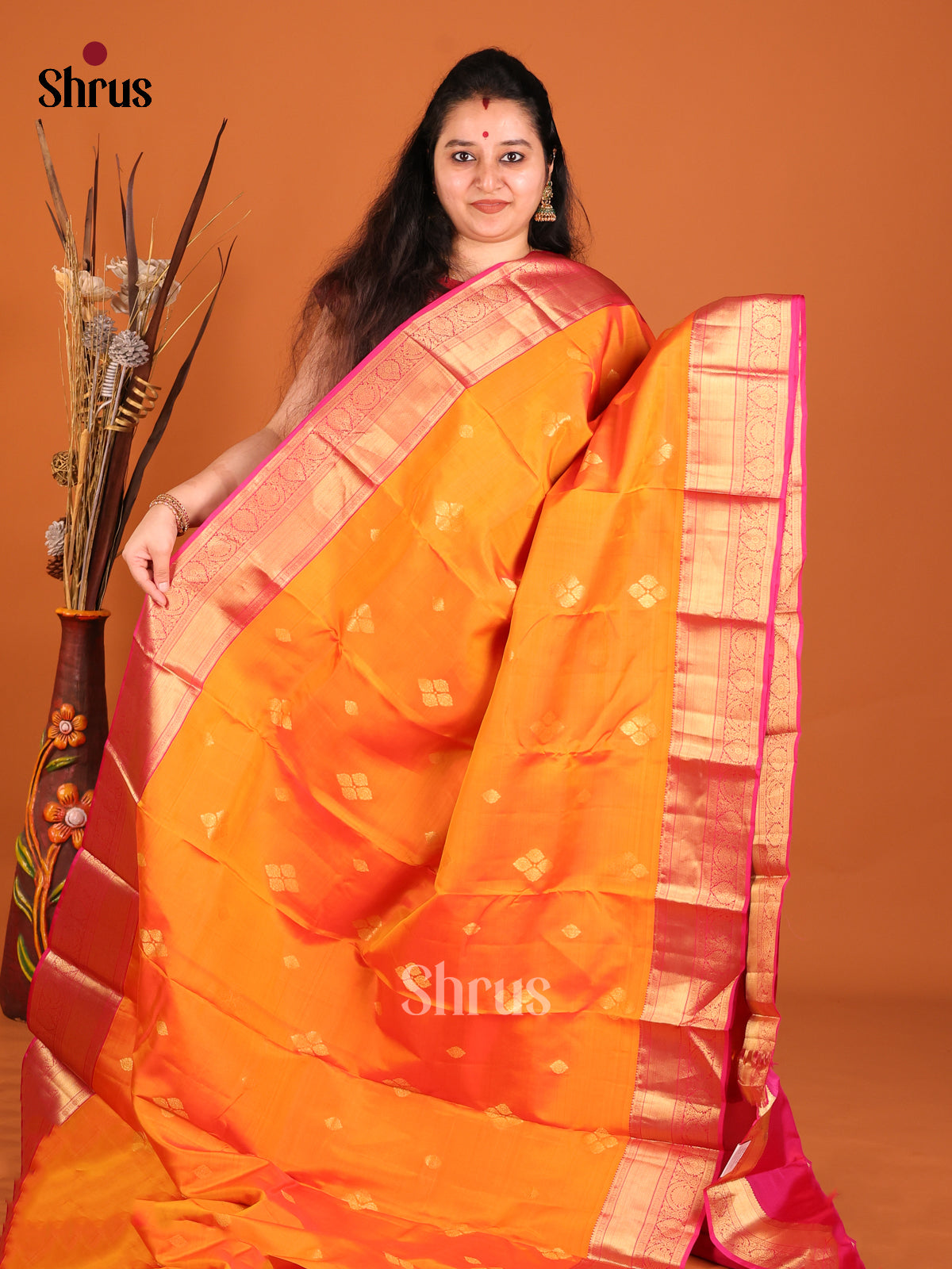 Orange & Pink - Kanchipuram-halfpure Saree - Shop on Shrus.com