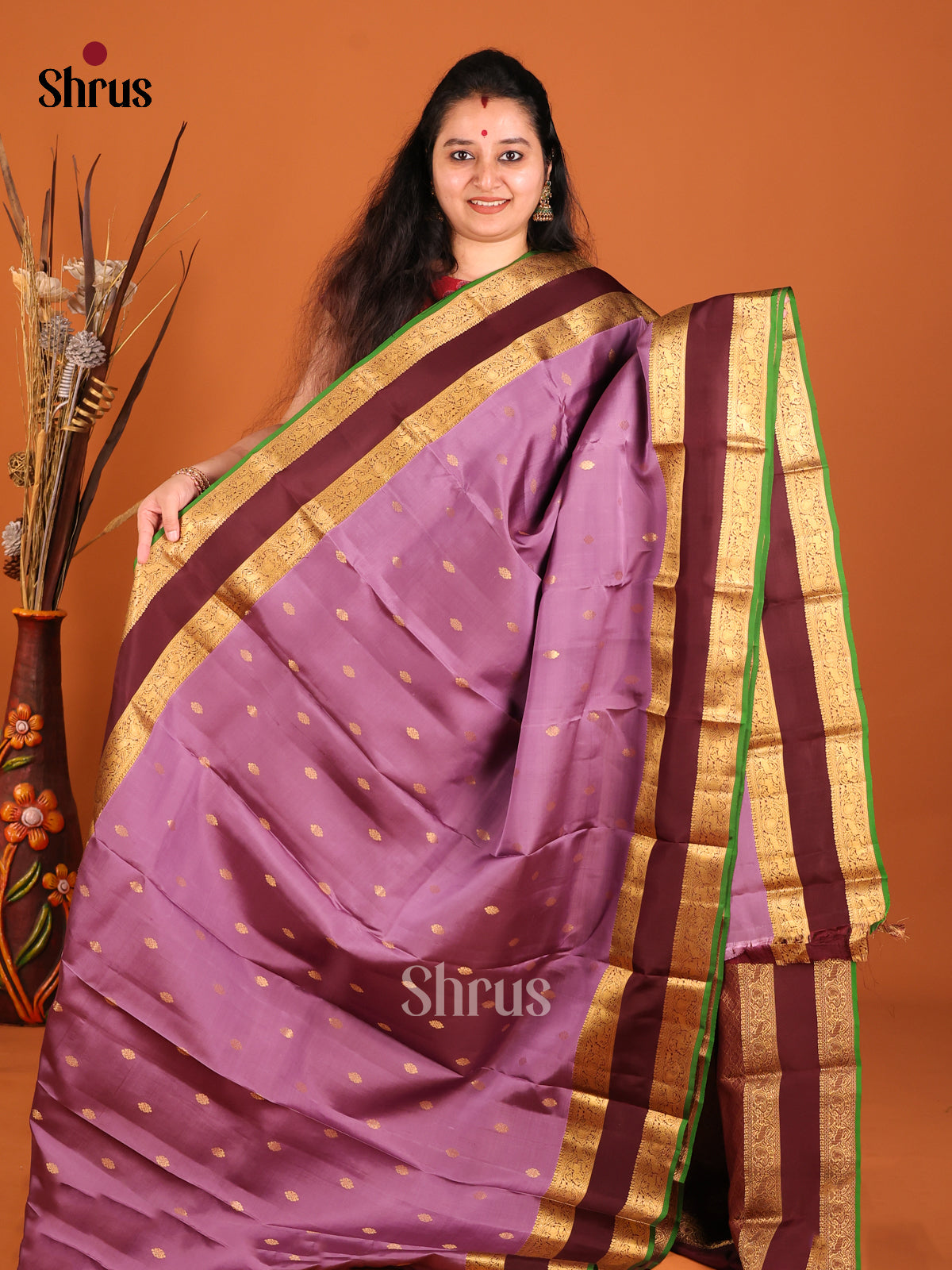 Lavender & Arakku Maron - Kanchipuram-halfpure Saree - Shop on Shrus.com