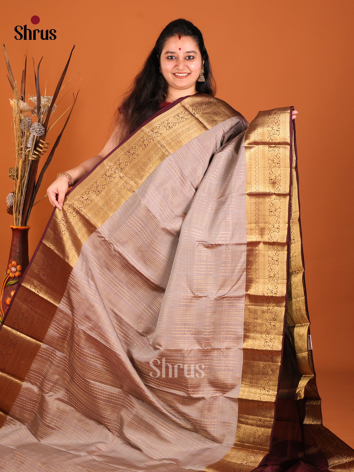 Grey & Maroon - Kanchipuram-halfpure Saree
