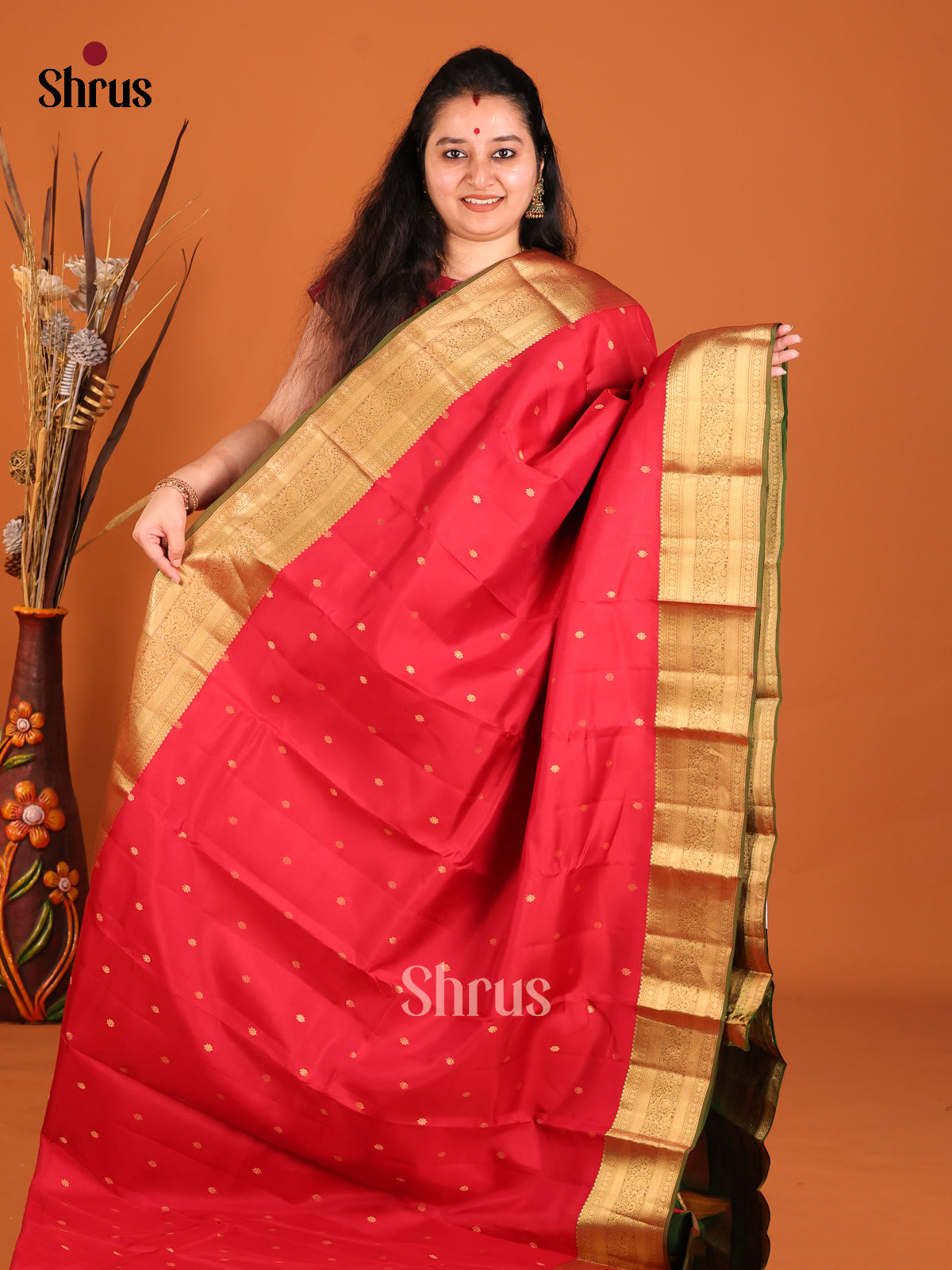 Red & Green - Kanchipuram-halfpure Saree -1