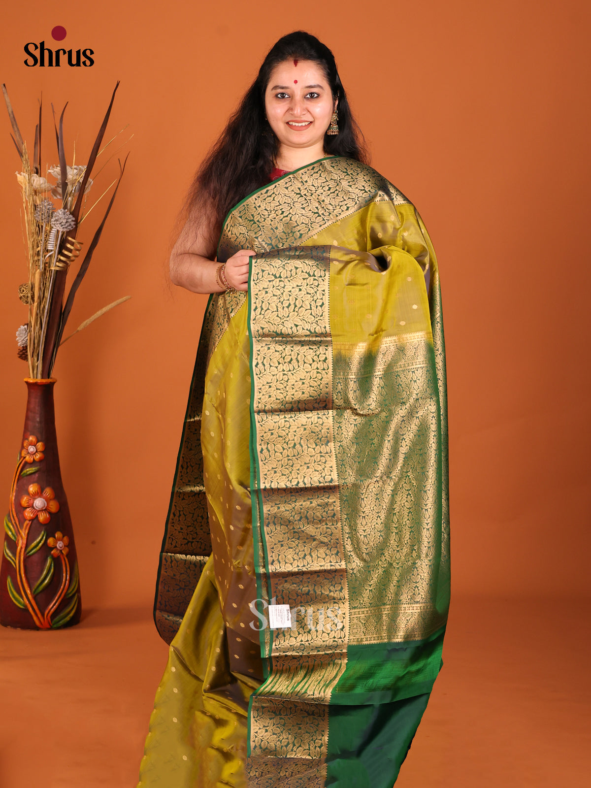 Mehandi Green & Green- Kanchipuram-halfpure Saree