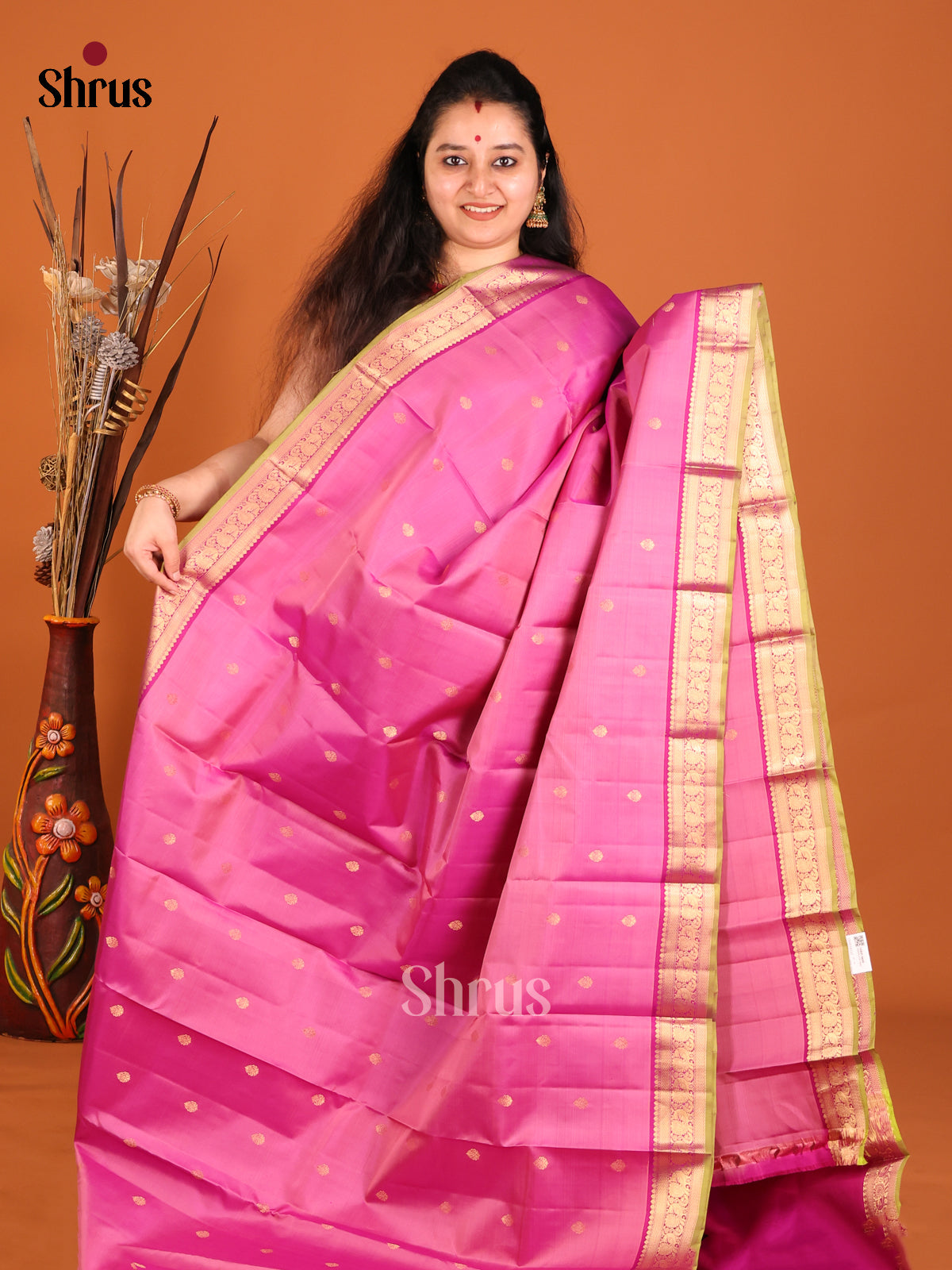DHS18110 - Kanchipuram Butta design Saree - Shop on Shrus.com