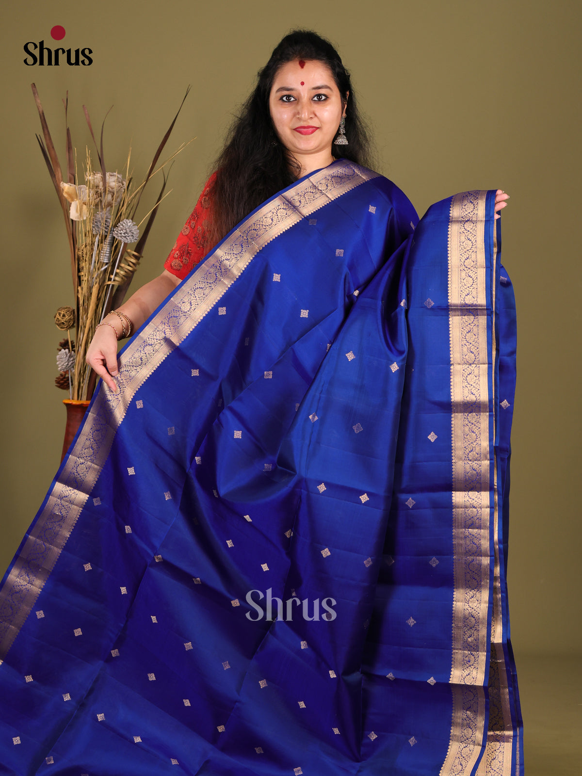 Blue Single Tone Soft Silk Saree with rich traditional zari border