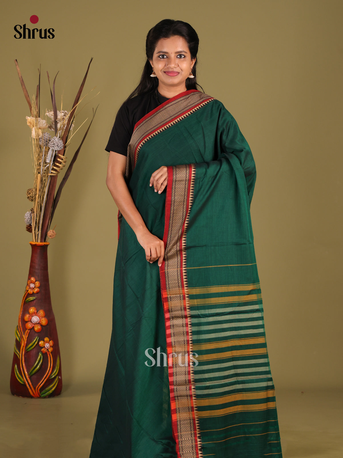 Green & Red - Narayanpet Cotton Saree