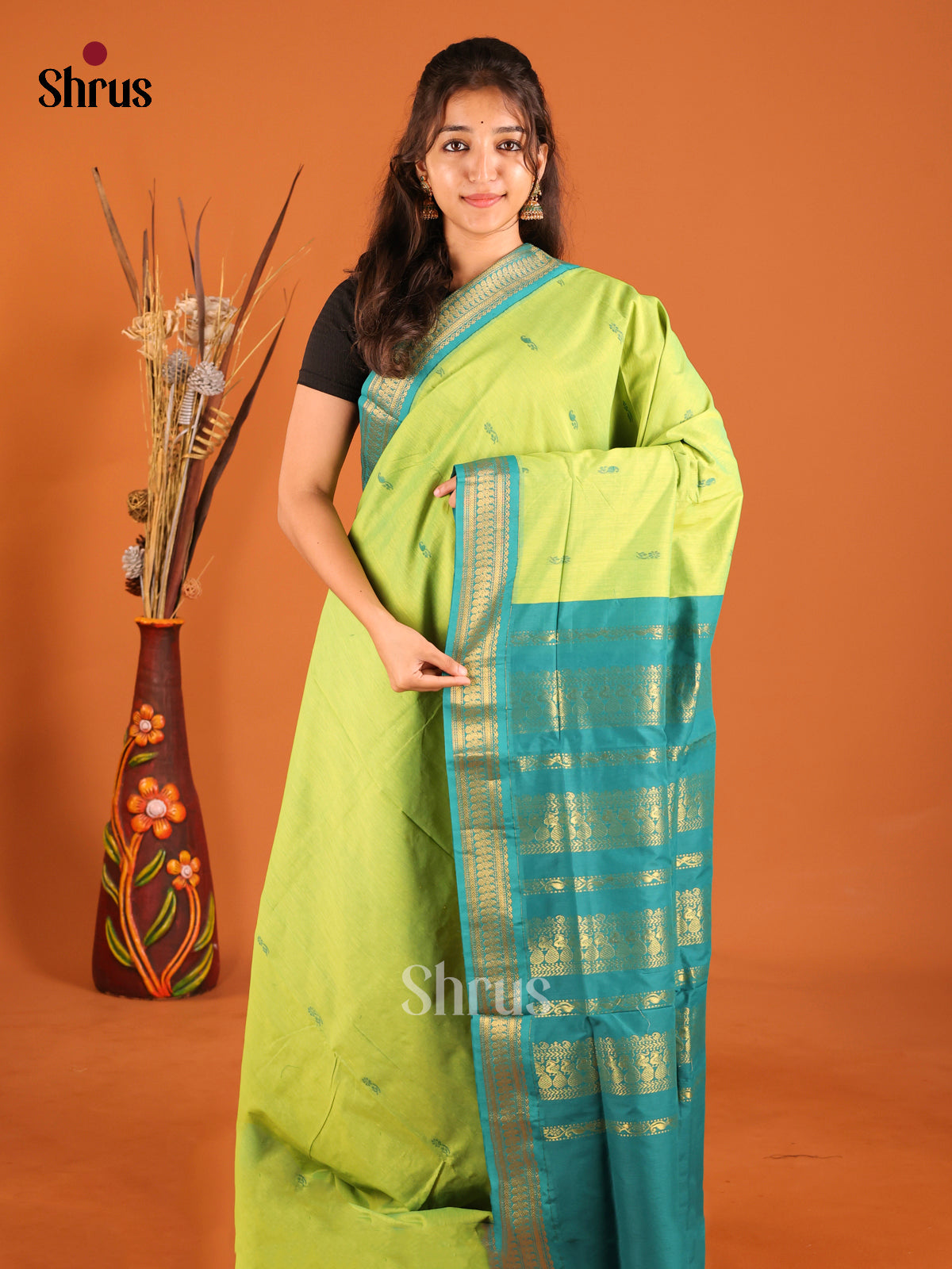 Light Green & Green - Kalyani Cotton Saree - Shop on Shrus.com