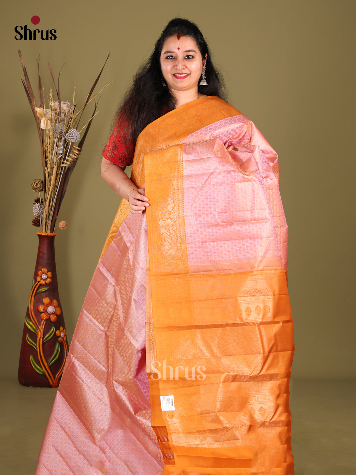 Chic Pink Kanjivaram silk Saree with zari Brocade Body & Orange Border