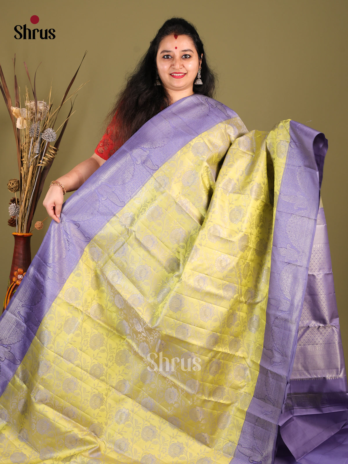 Lemon Yellow & Lavender Kanchipuram silk Saree with zari floral nestling brocade -1