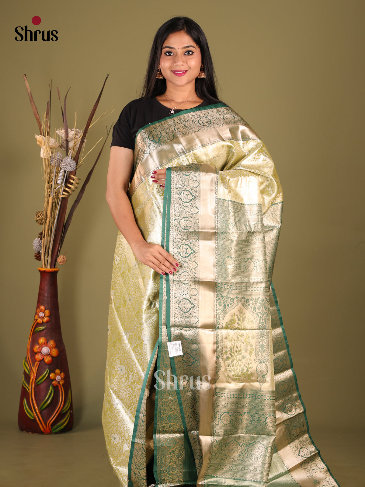 Light Green & Green - Kanchipuram-halfpure Saree