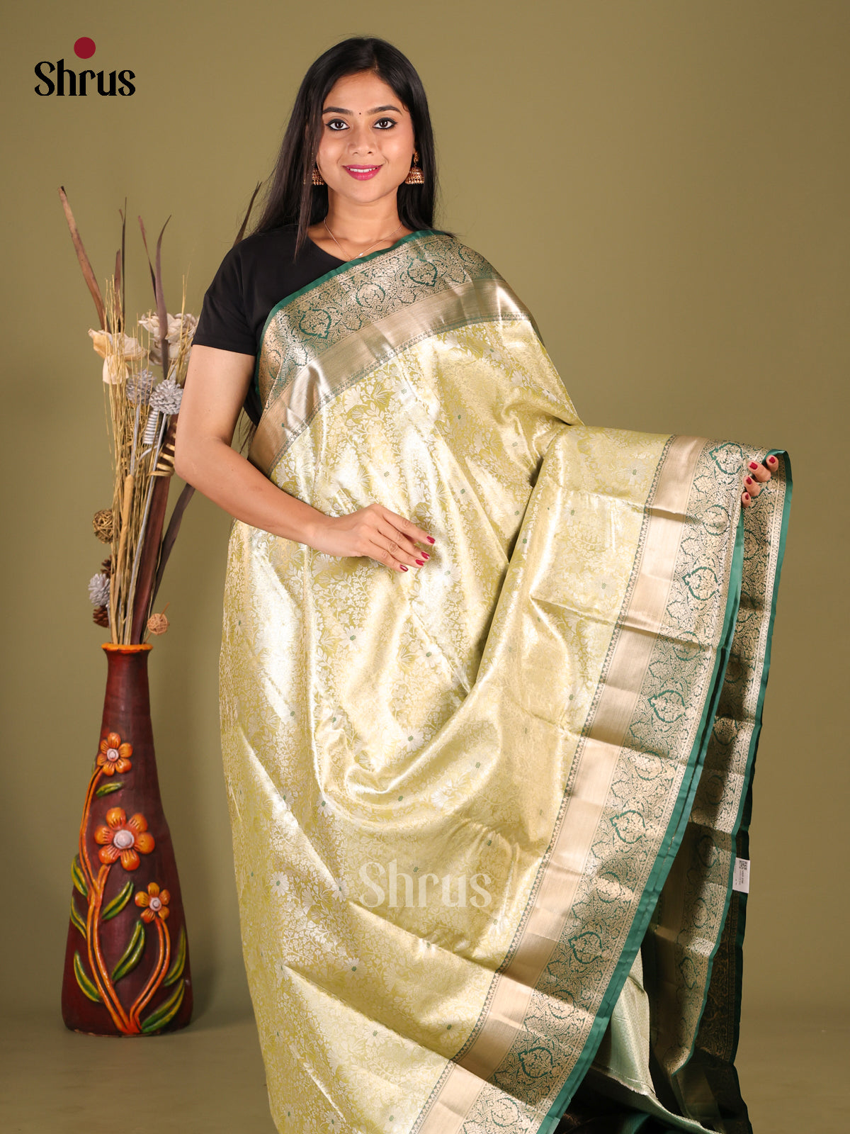 Light Green & Green - Kanchipuram-halfpure Saree 1