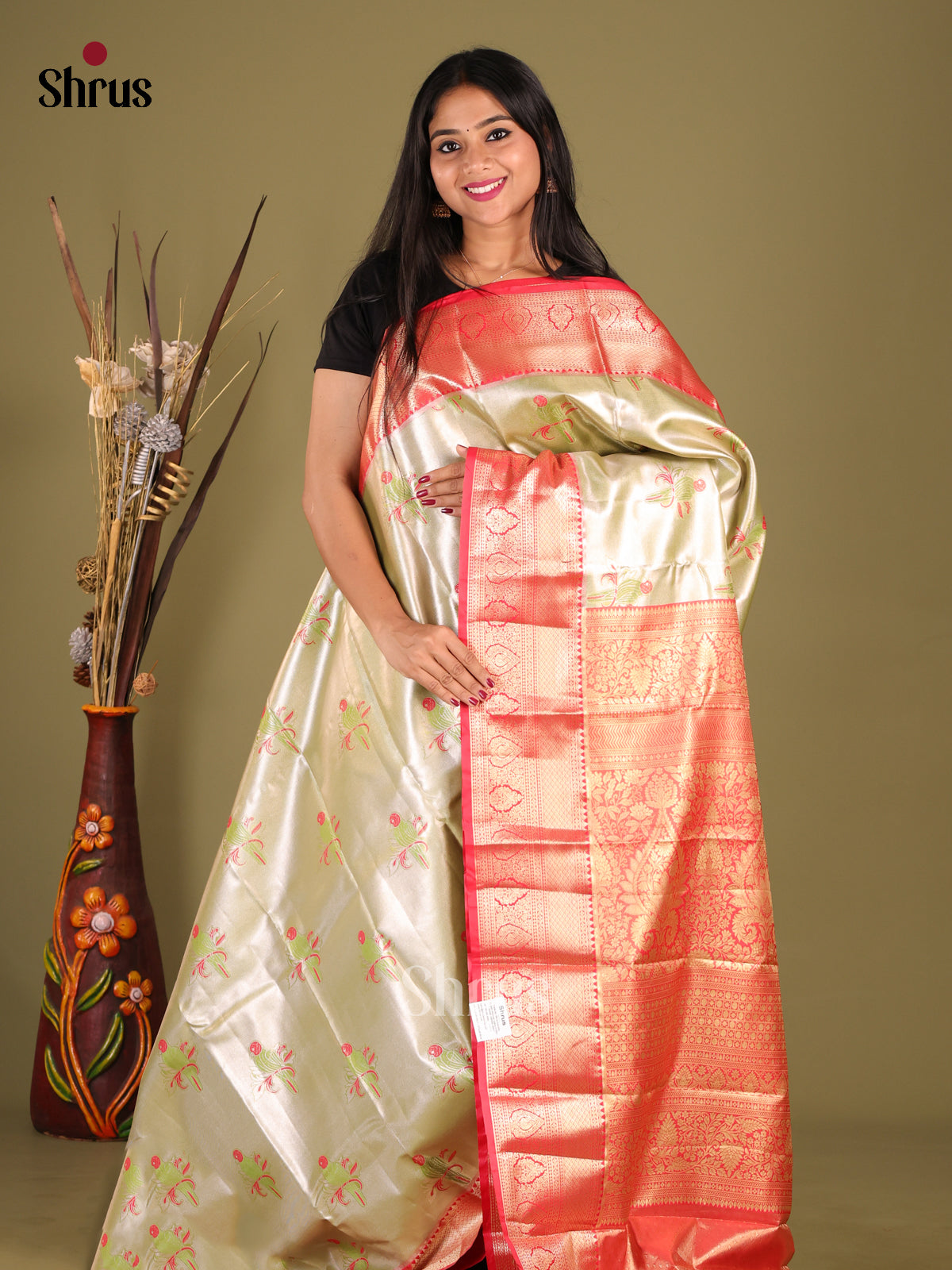 Cream & Pink - Kanchipuram-halfpure Saree