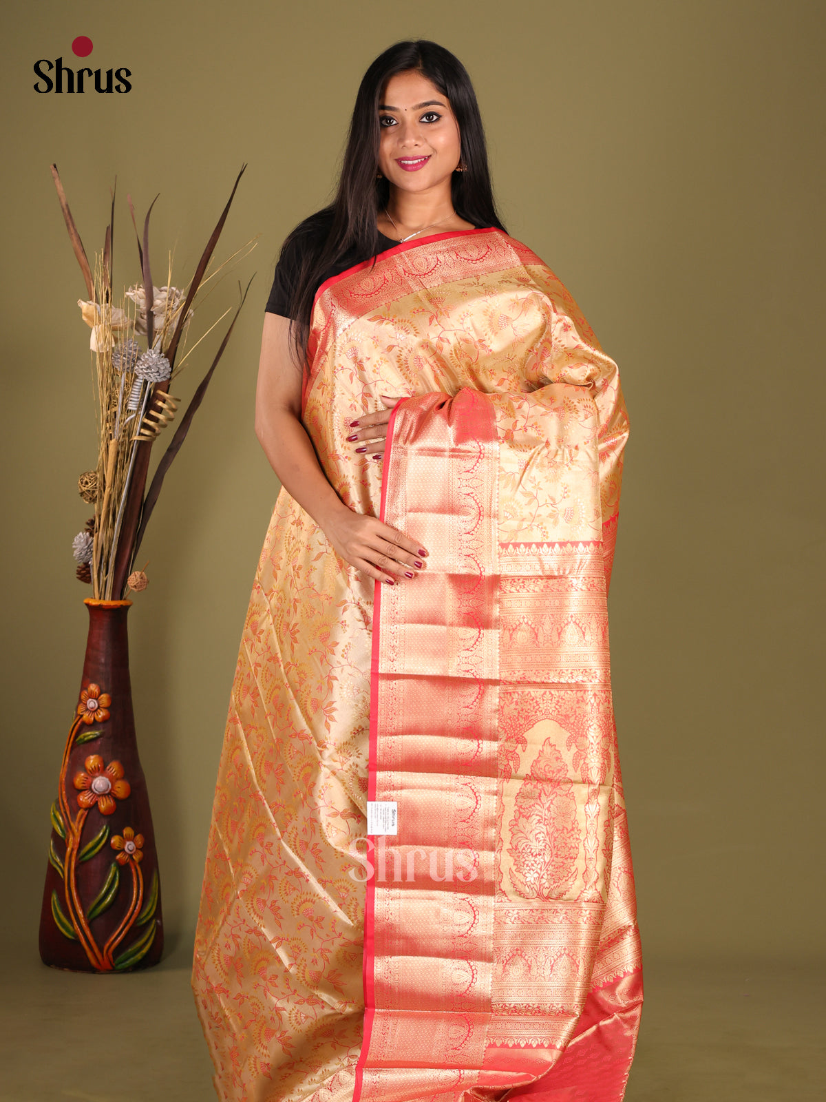 Peach & Red- Kanchipuram-halfpure Saree