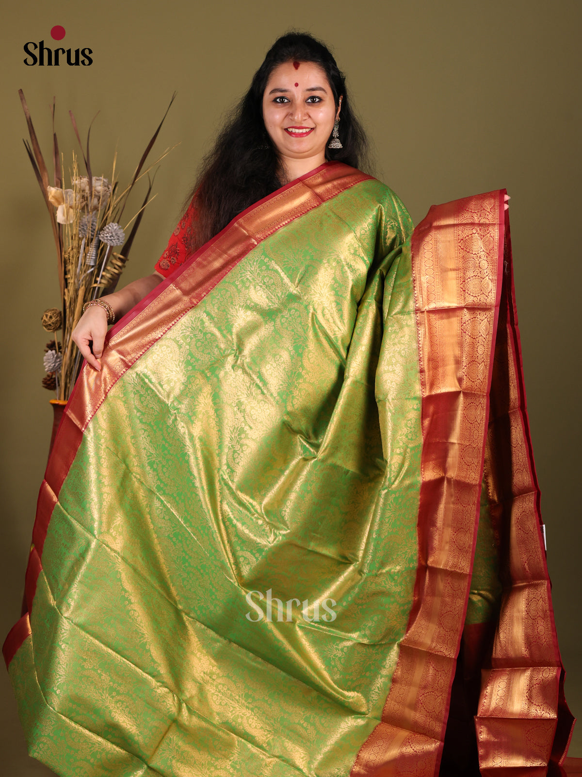 Light Green & Maroon - Kanchipuram-halfpure Saree - Shop on Shrus.com