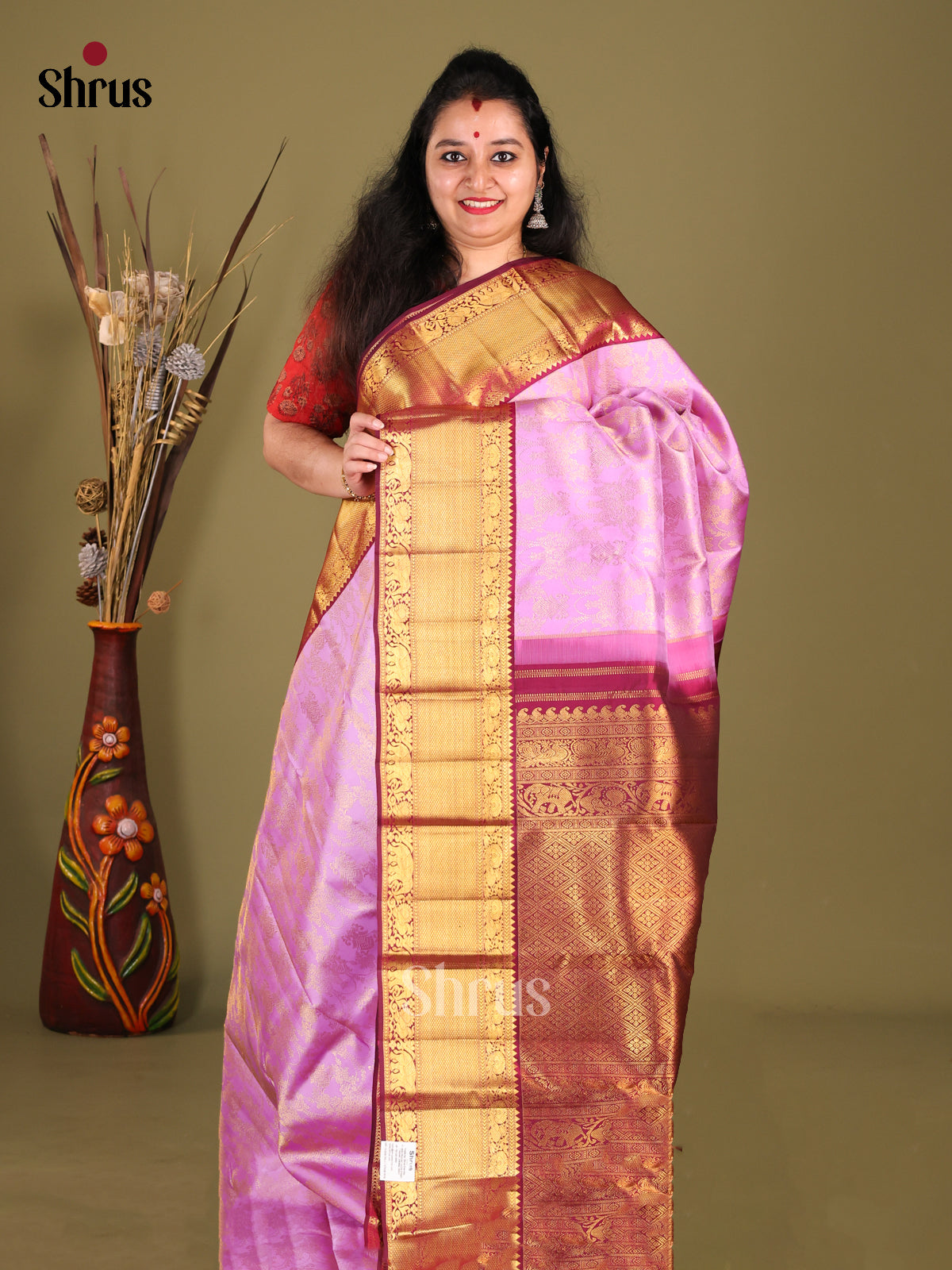 Charming Lilac Kanchipuram Saree with zari floral brocade & Traditional Maroon Border