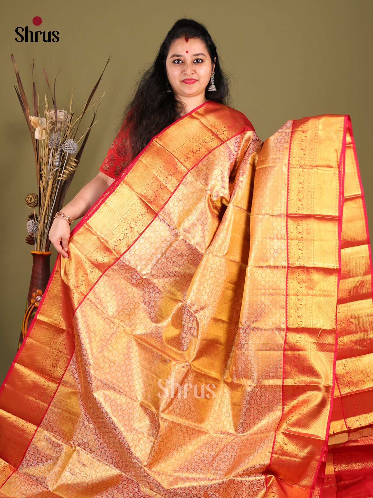 Radiant Orange Kanchipuram Saree with Golden Brocade Weave & Red Zari Border 1