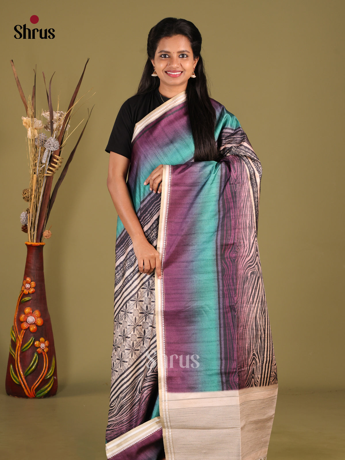 DHS25319 - Semi matka Saree - Shop on Shrus.com