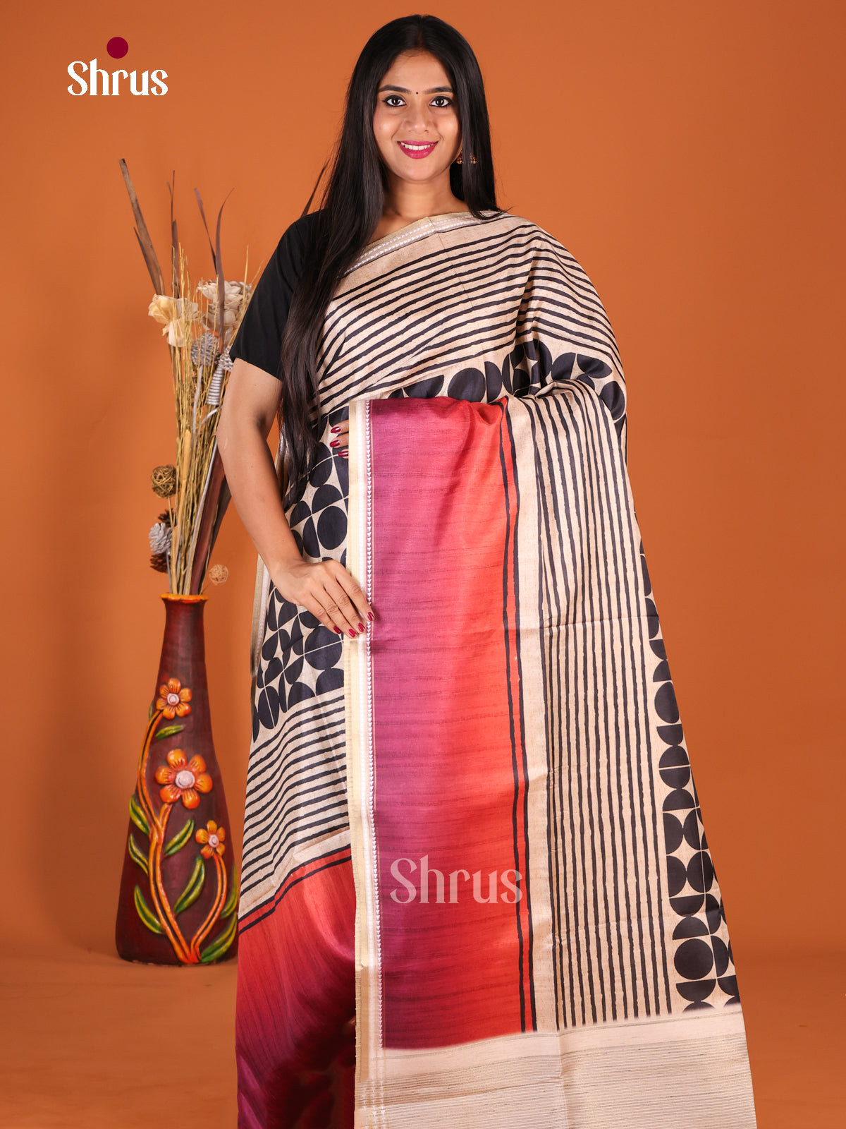 cream & Red - Semi matka Saree