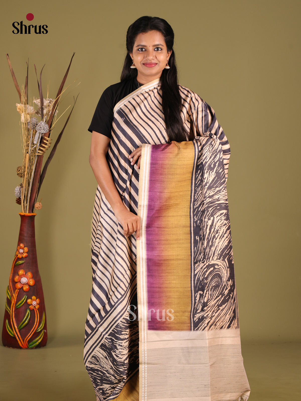 DHS25331 - Semi matka Saree - Shop on Shrus.com