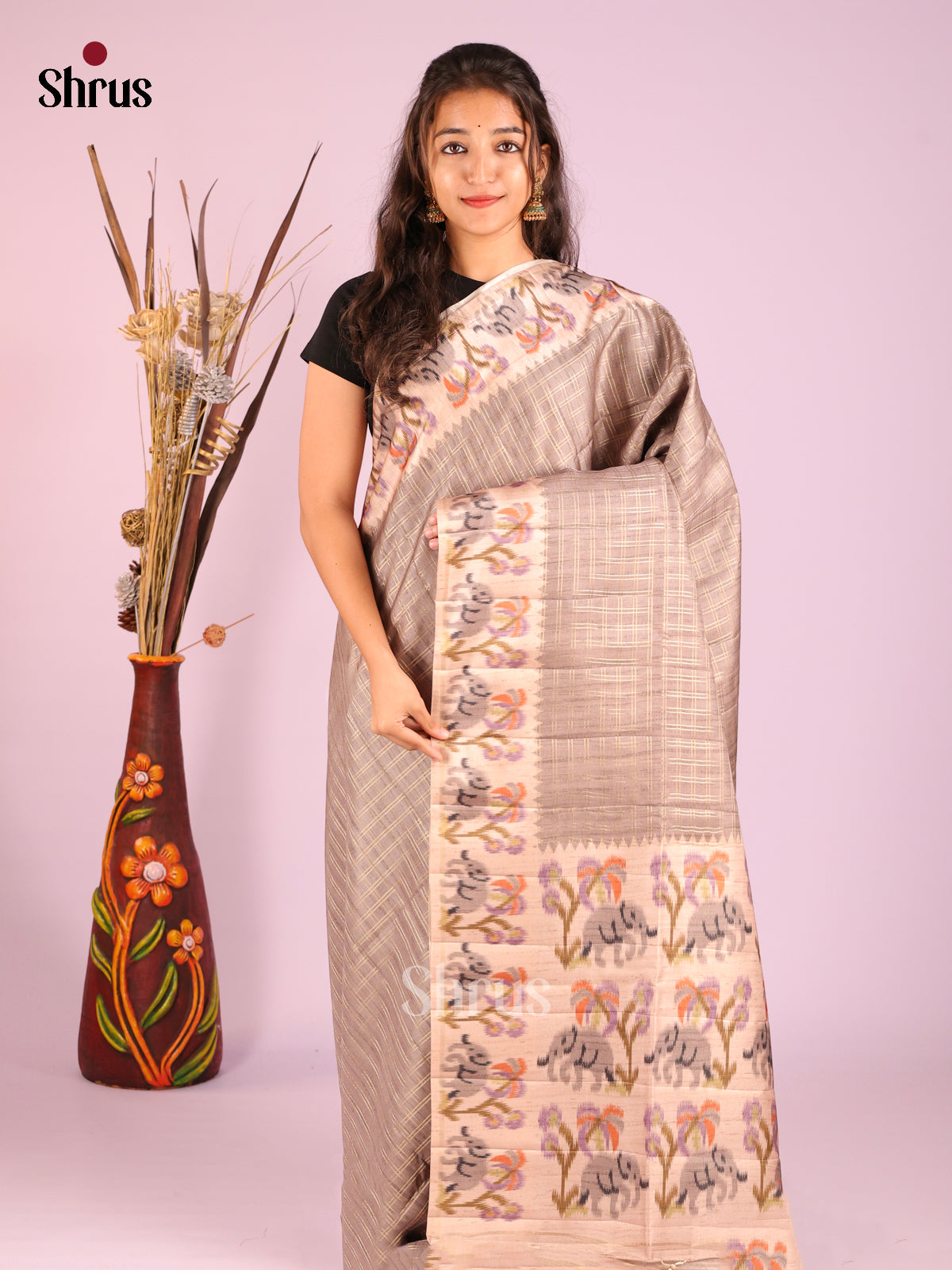 Grey & cream - Moonga Silk Saree
