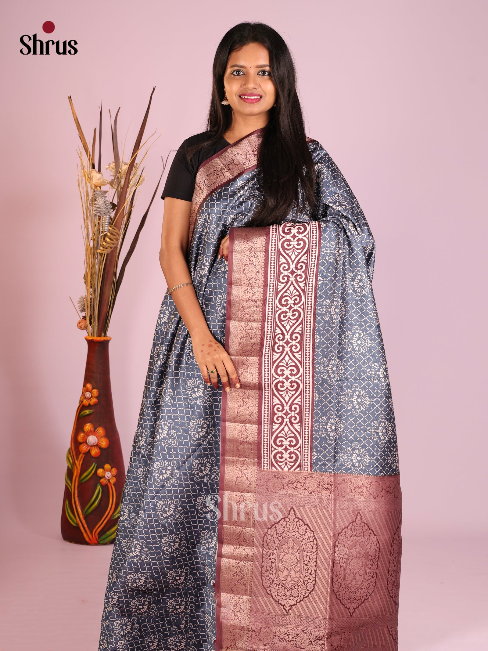 DHS25517 - Printed Semi Tussar Saree - Shop on Shrus.com