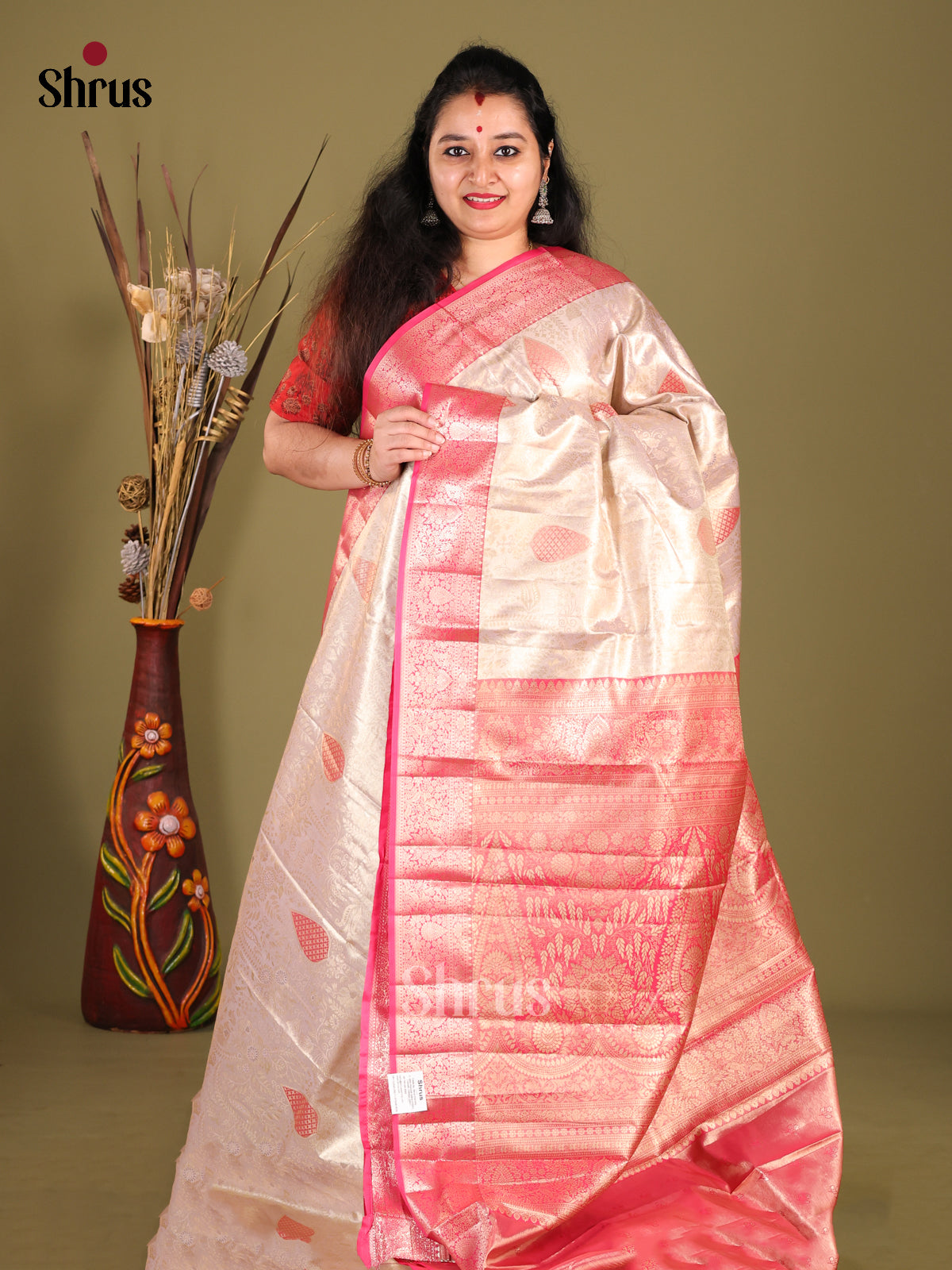 Cream & Pink- Kanchipuram-halfpure Saree - Shop on Shrus.com