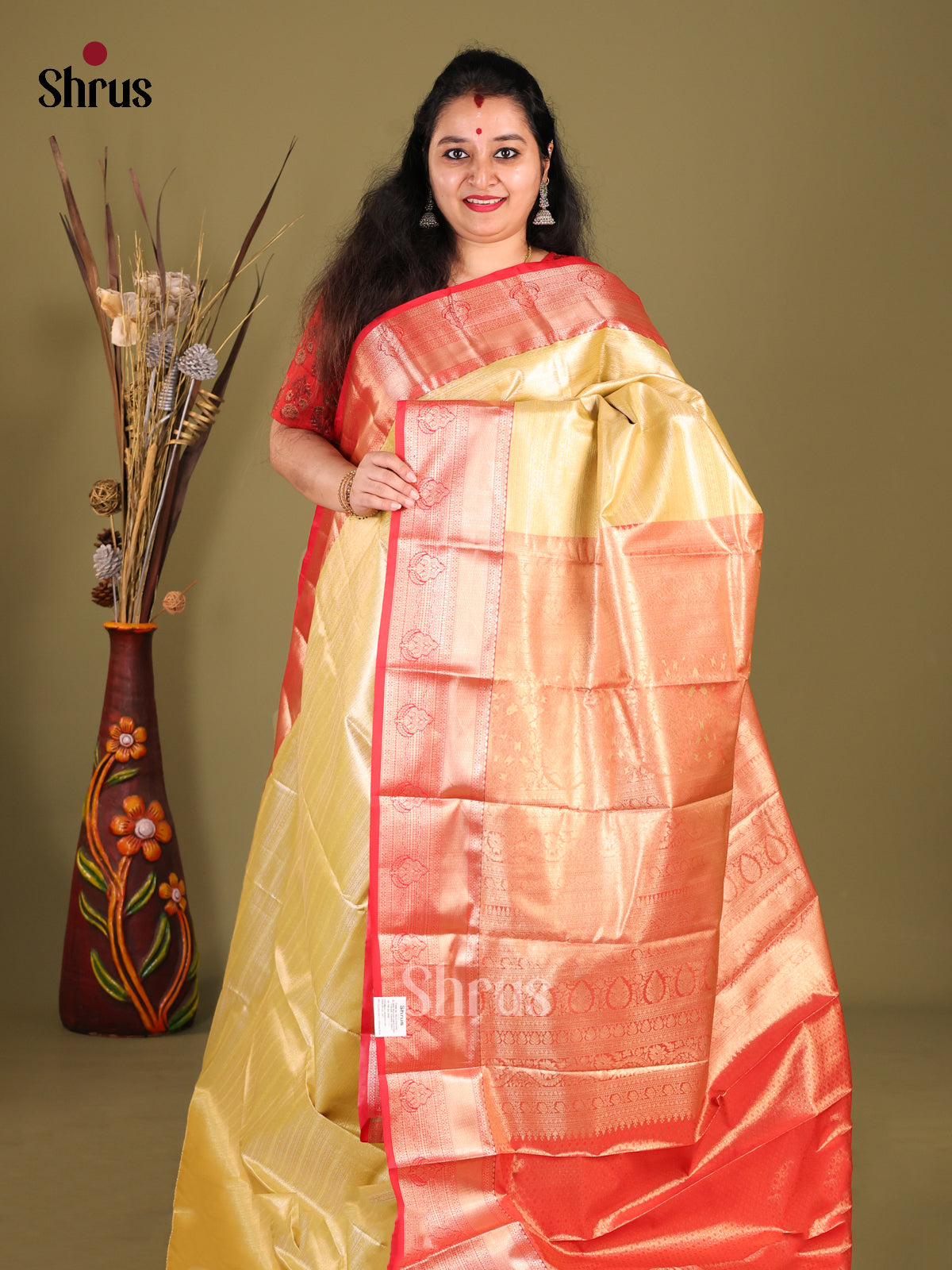 Green & Red - Kanchipuram-halfpure Saree - Shop on Shrus.com