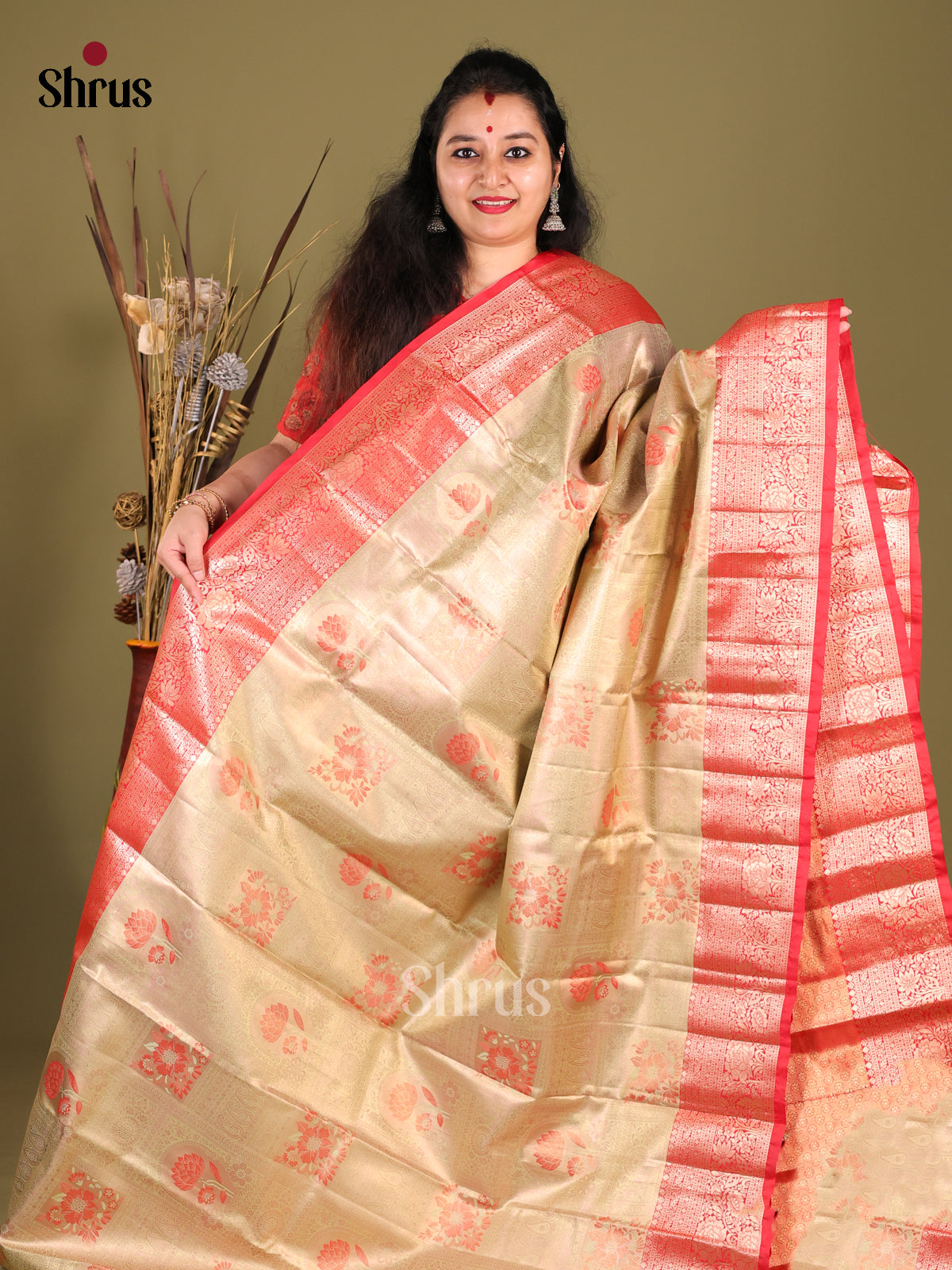 Light Green & Red - Kanchipuram-halfpure Saree - Shop on Shrus.com