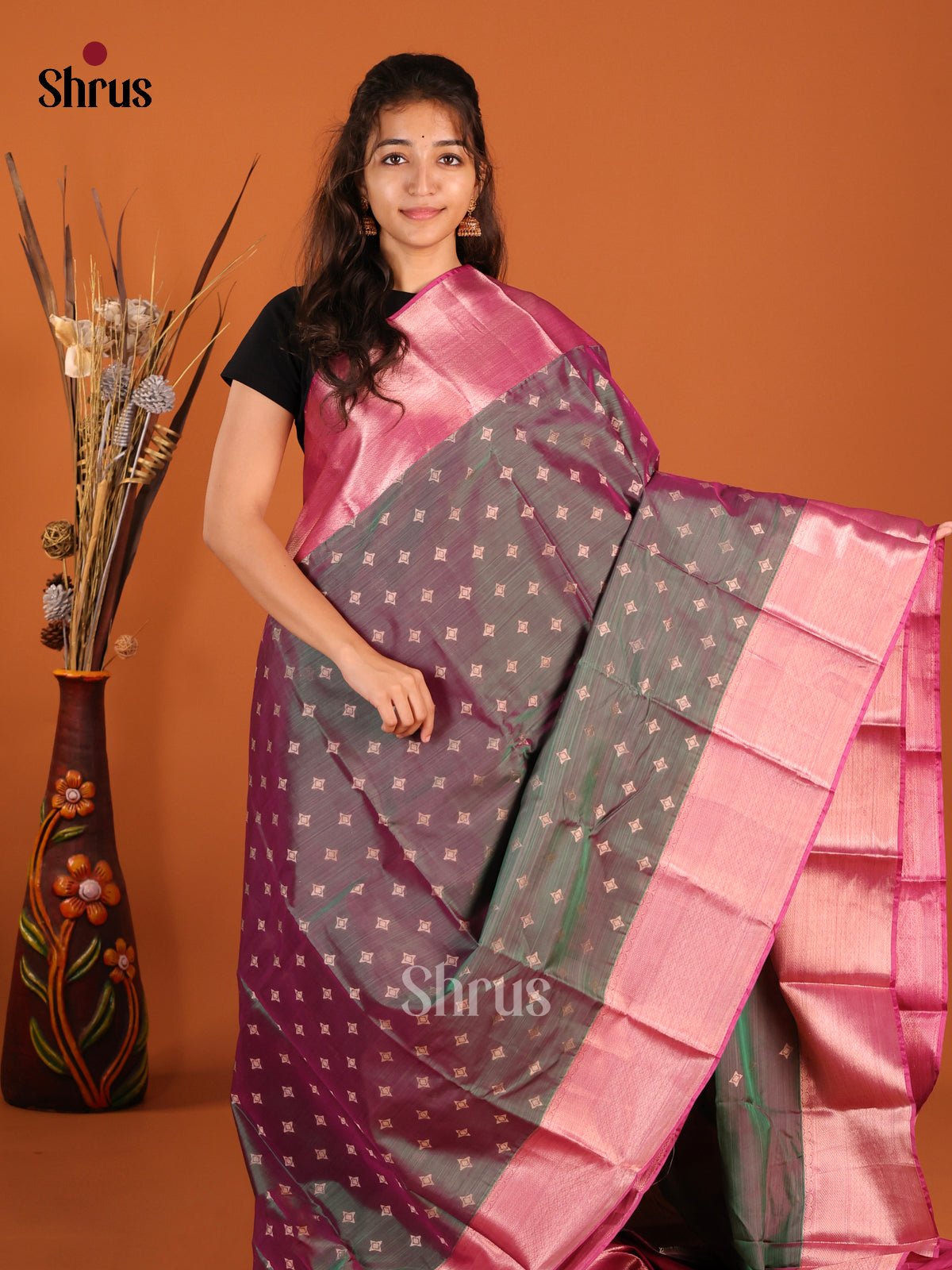 Double Shaded Green Maroon Kanchipuram-halfpure Saree 1