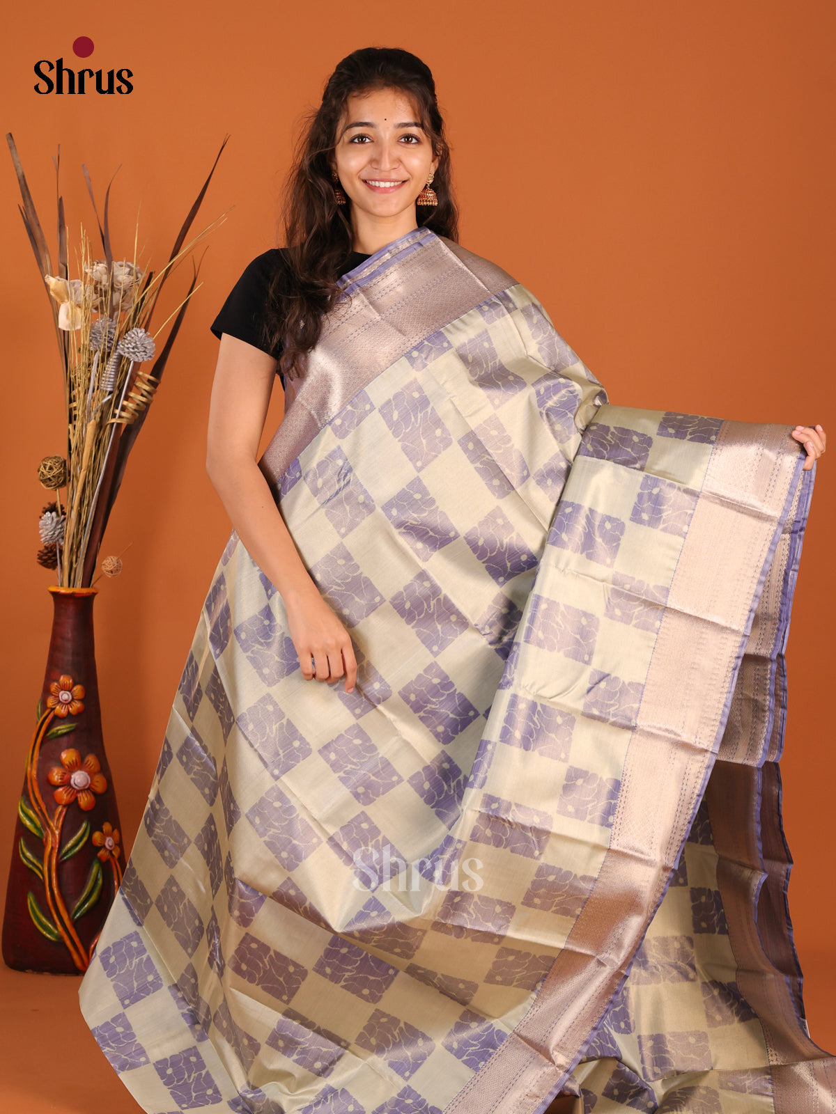 DHS26071 - Kanchipuram-halfpure Saree - Shop on Shrus.com
