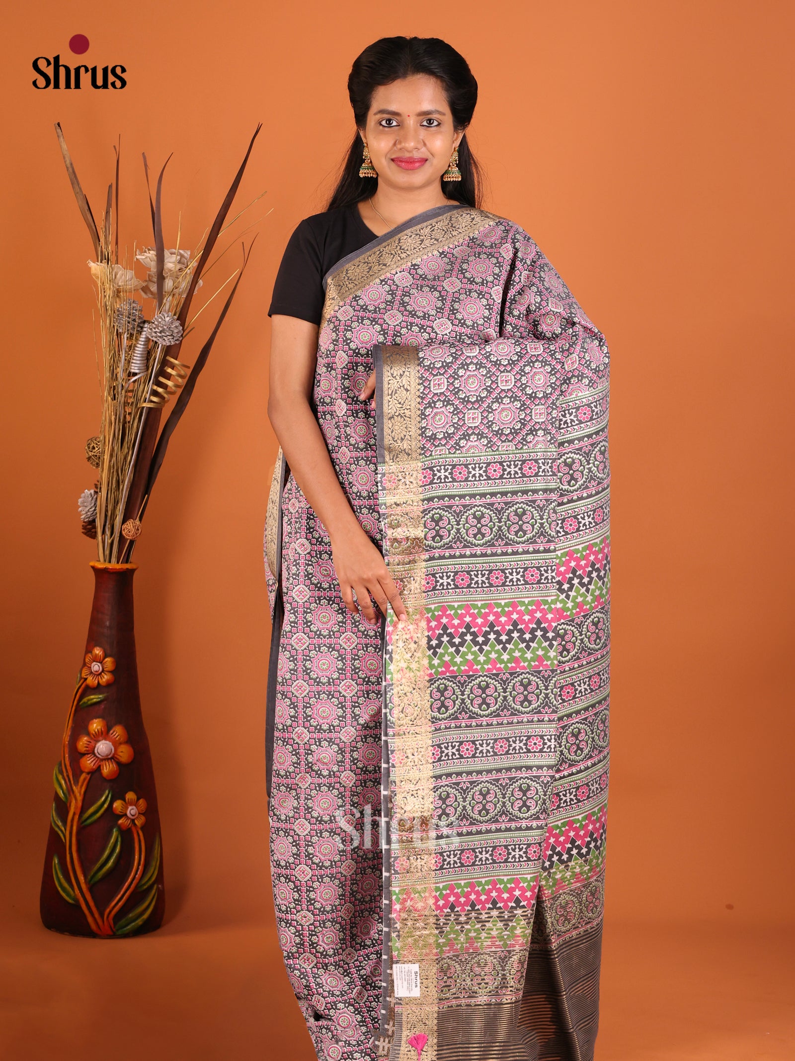 DHS27139 - Moonga Silk Saree