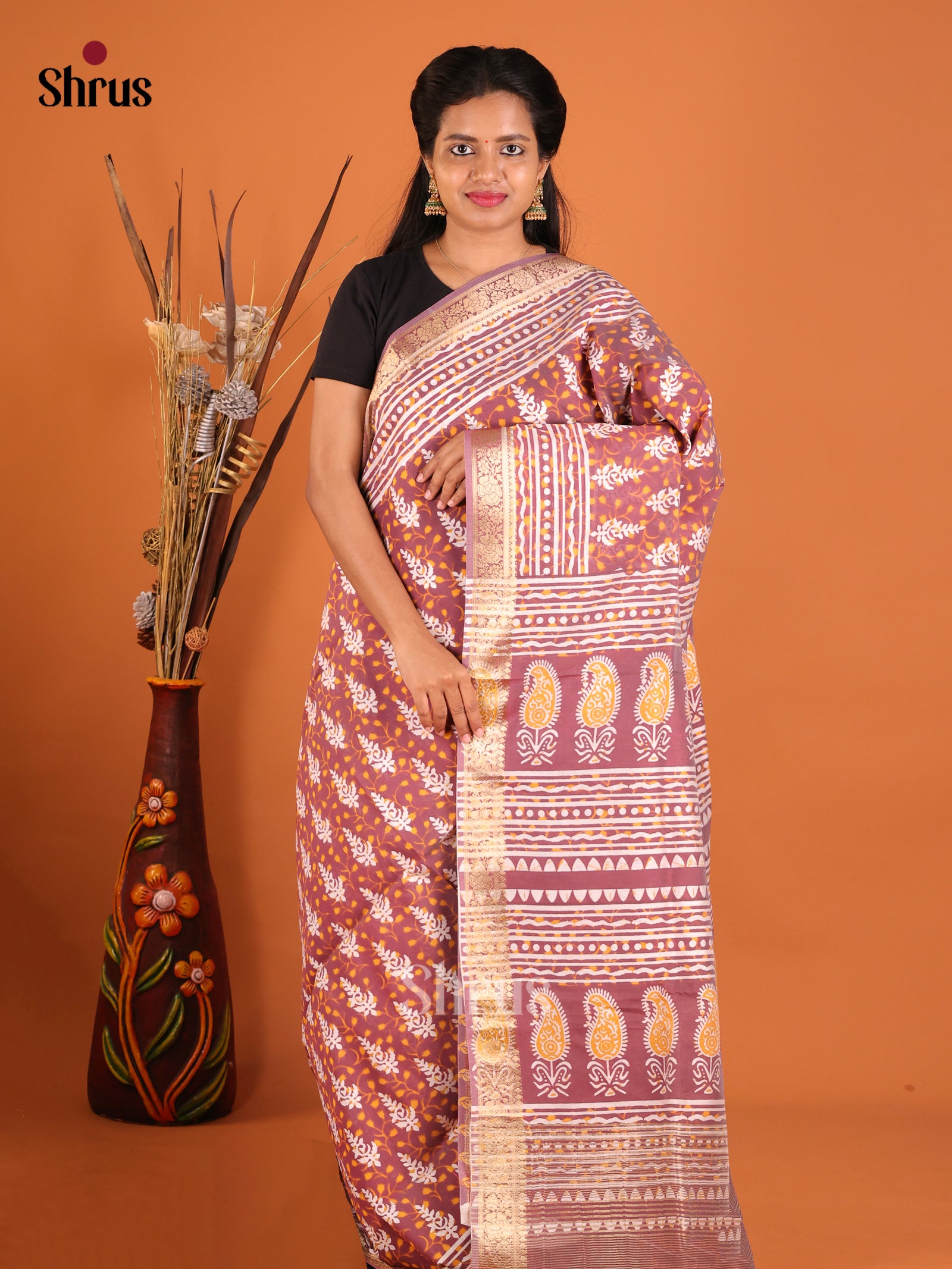 DHS27146 - Moonga Silk Saree