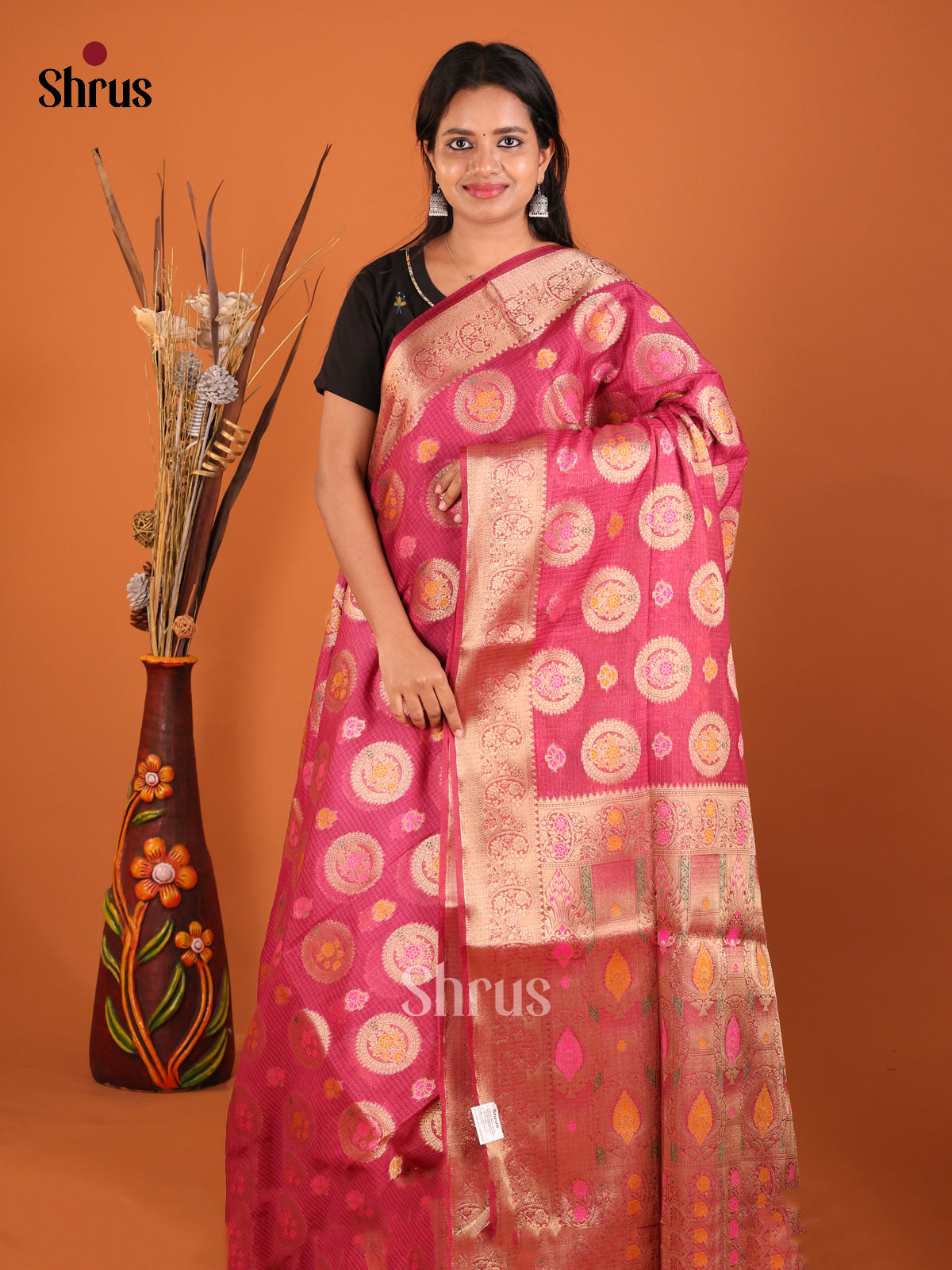 red round small yellow North Silk Cotton Saree