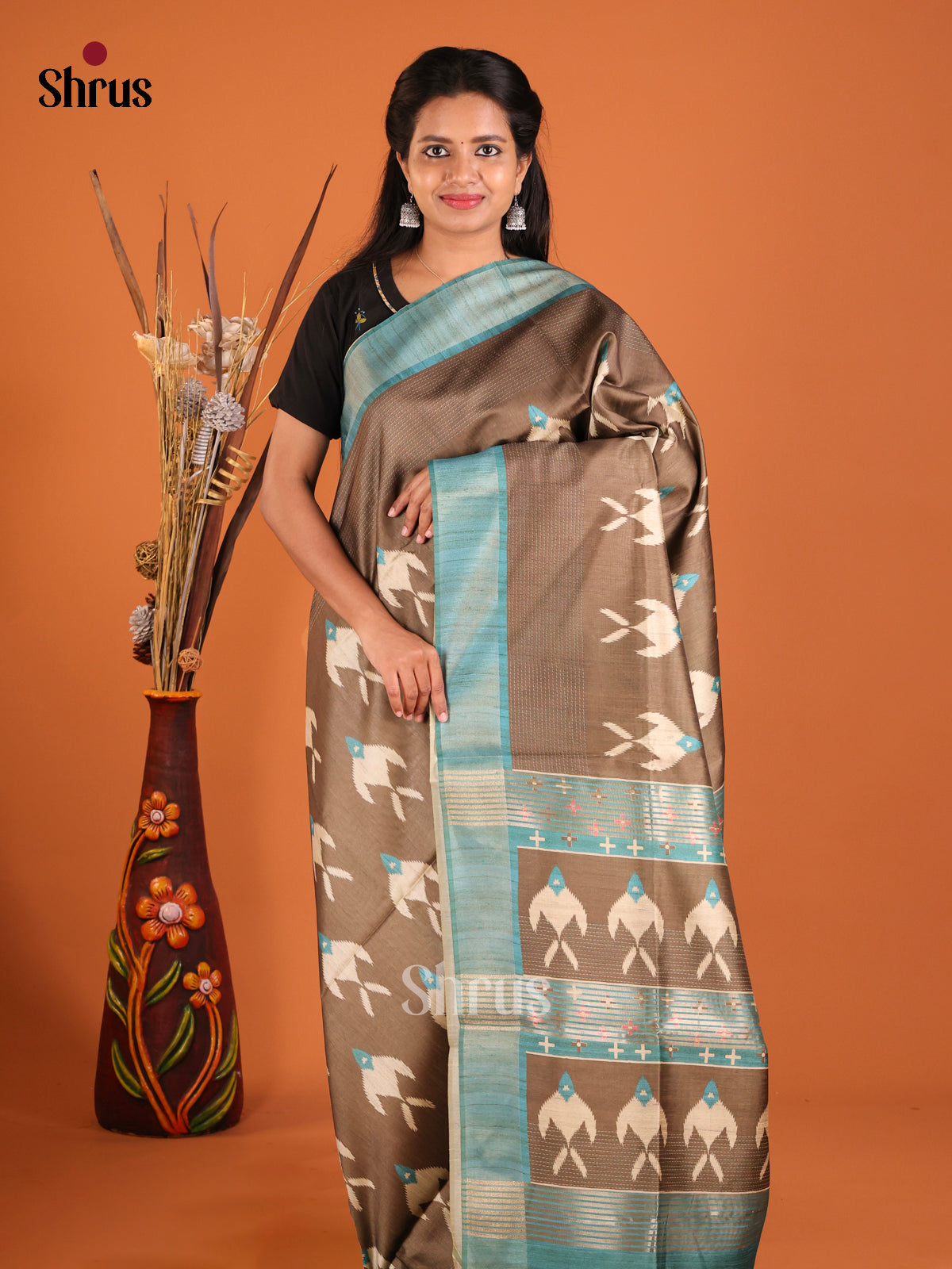 DHS28016 - Champa semitussar Saree