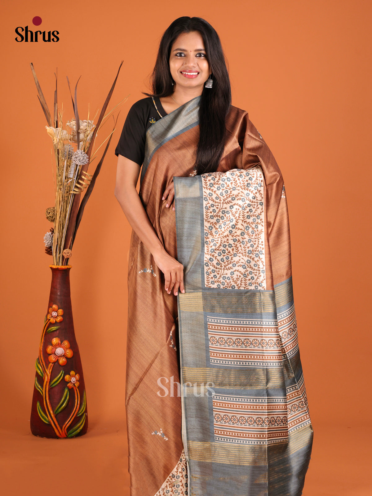 DHS28164 - Champa semitussar Saree