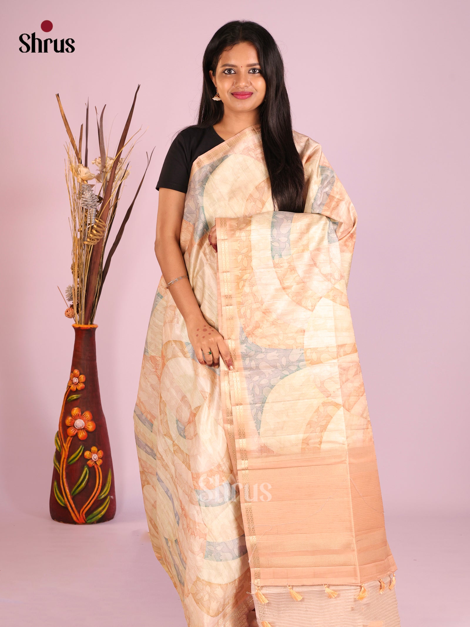 DHS28241 - Printed Semi Tussar Saree