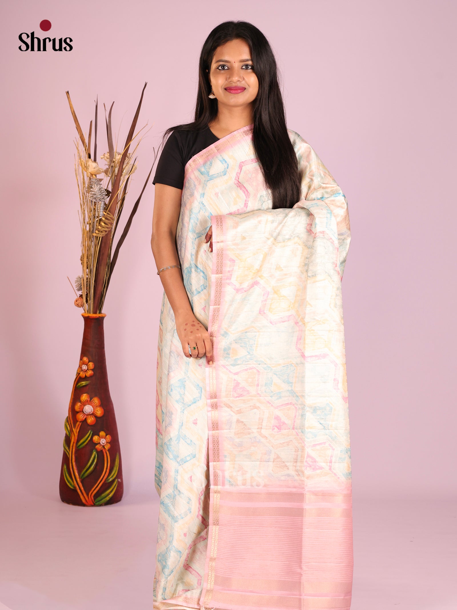 Cream & Pink- Printed Semi Tussar Saree