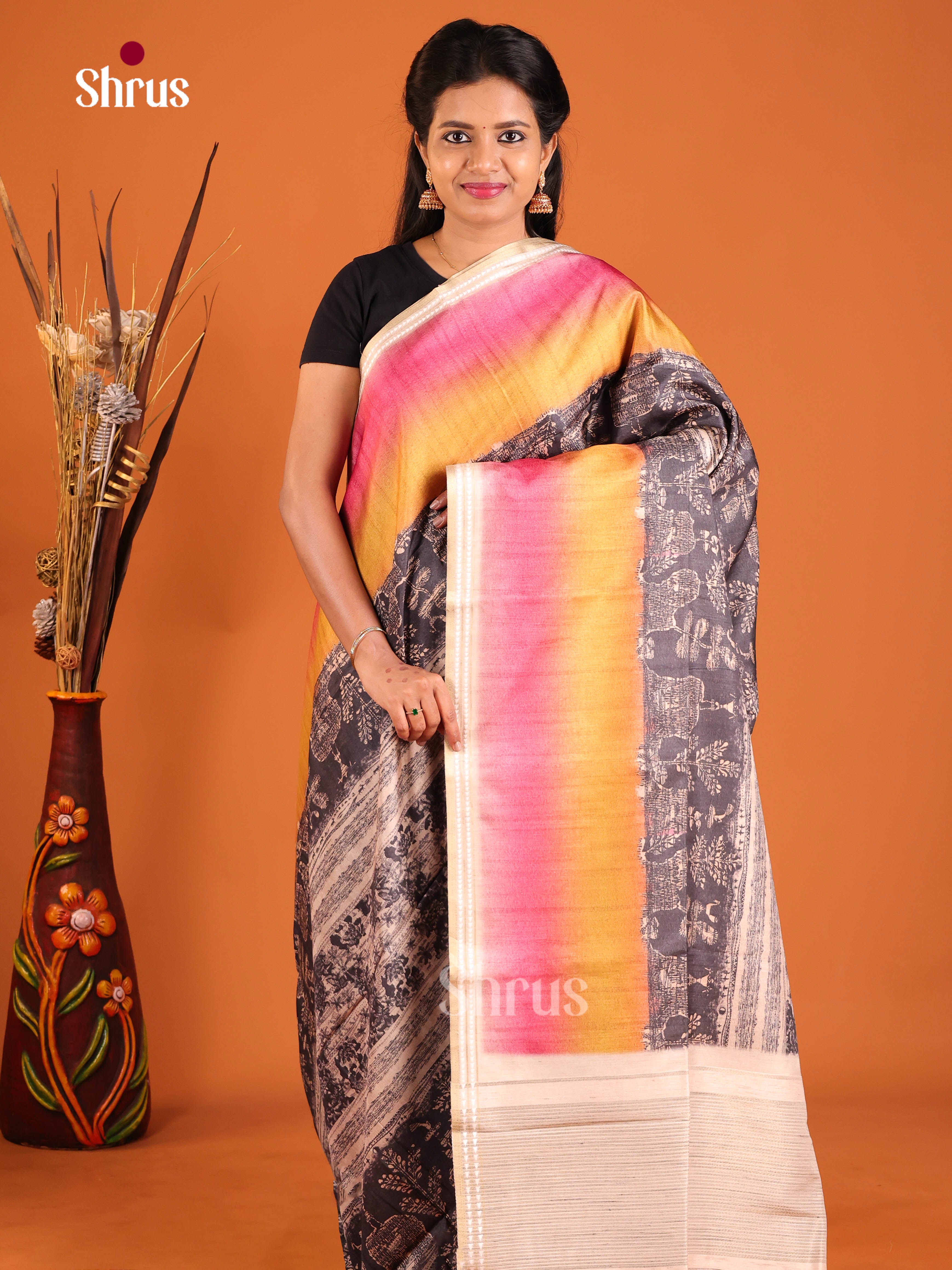DHS28328 - Semi matka Saree